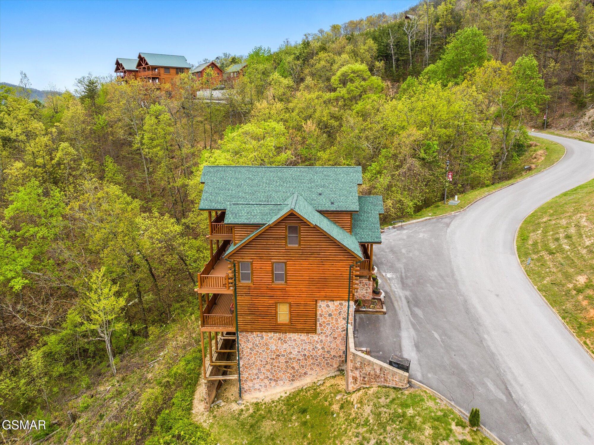 2722 Mountain Preserve Drive