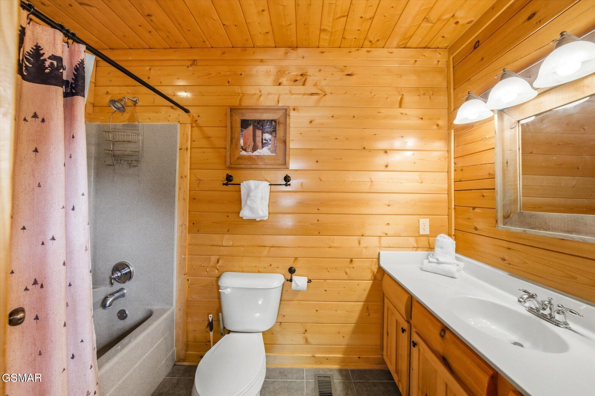 2809 White Oak Ridge Lane