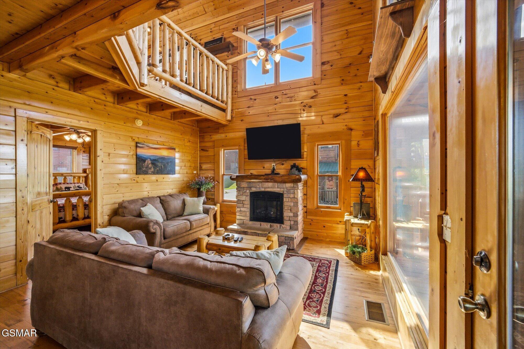 2809 White Oak Ridge Lane