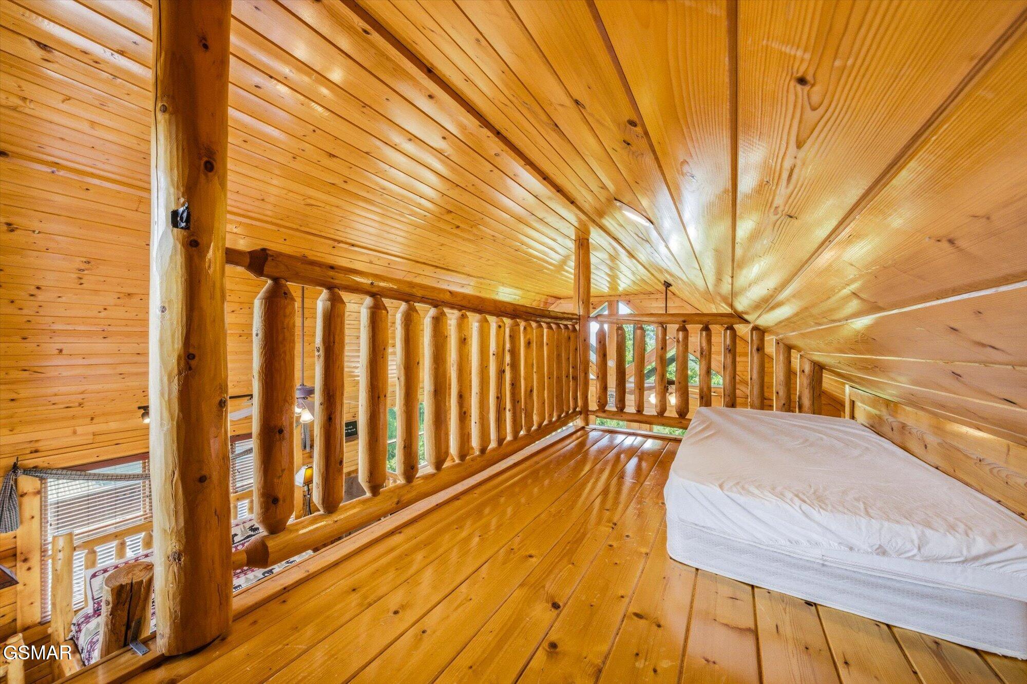 2809 White Oak Ridge Lane