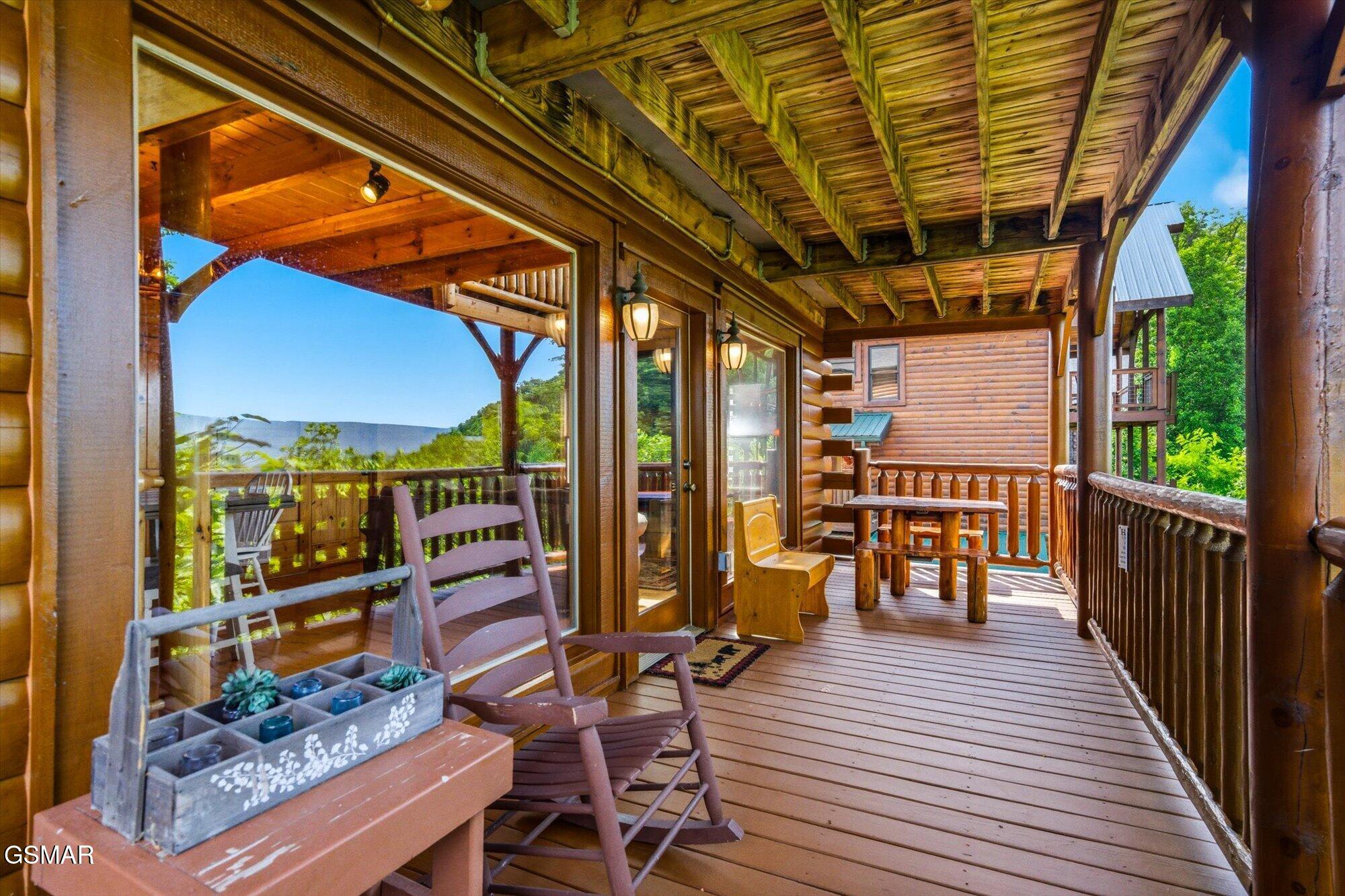 2809 White Oak Ridge Lane
