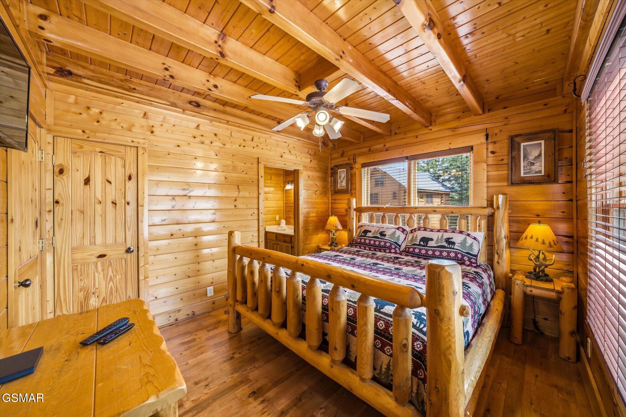 2809 White Oak Ridge Lane