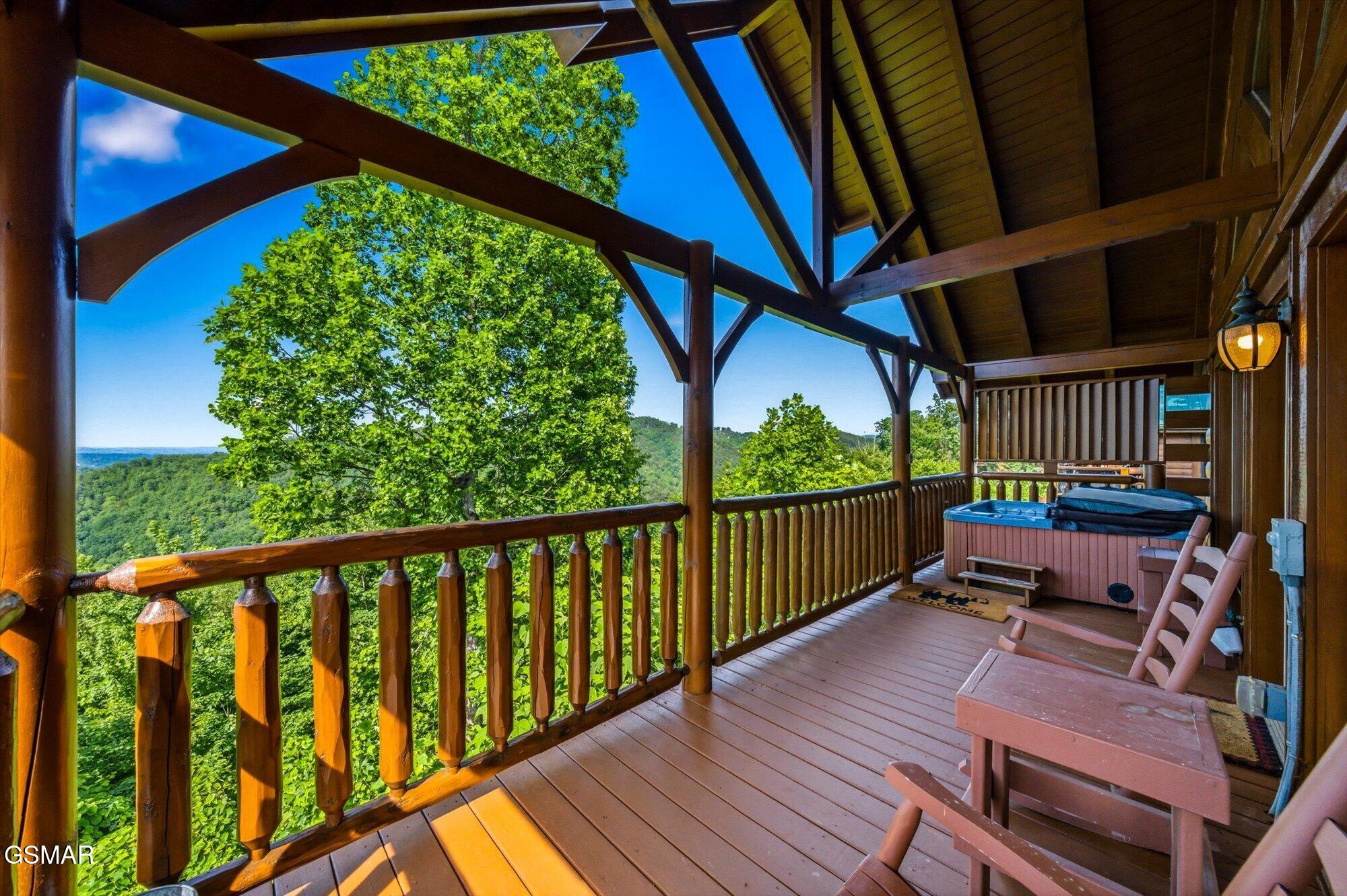 2809 White Oak Ridge Lane