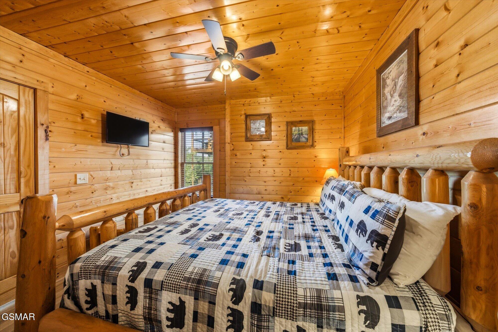 2809 White Oak Ridge Lane