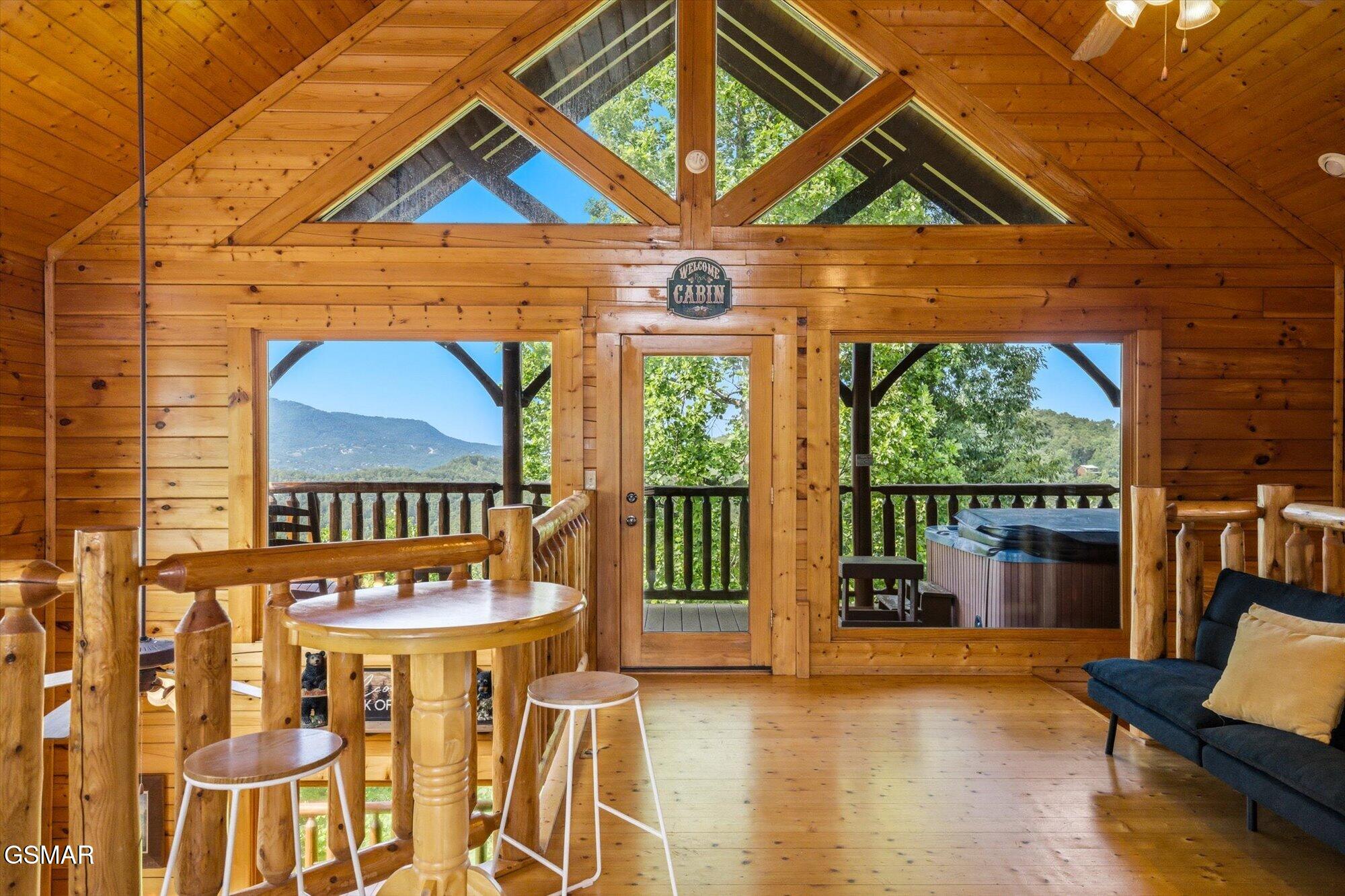 2809 White Oak Ridge Lane