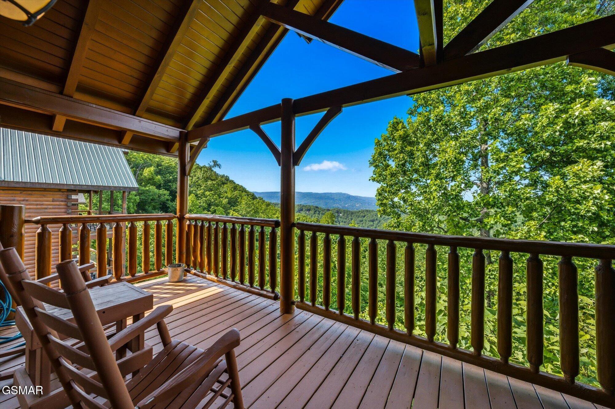 2809 White Oak Ridge Lane