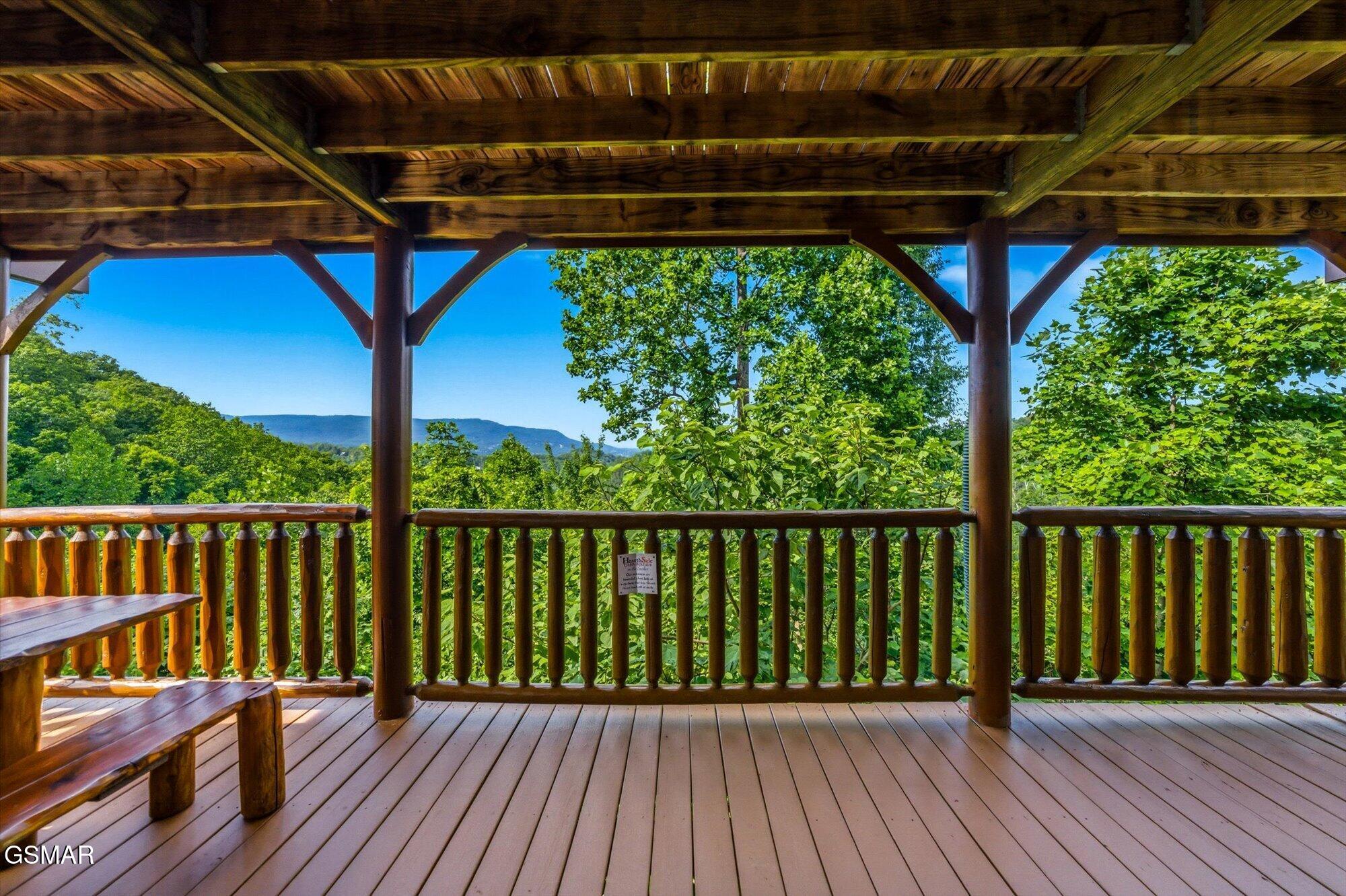 2809 White Oak Ridge Lane