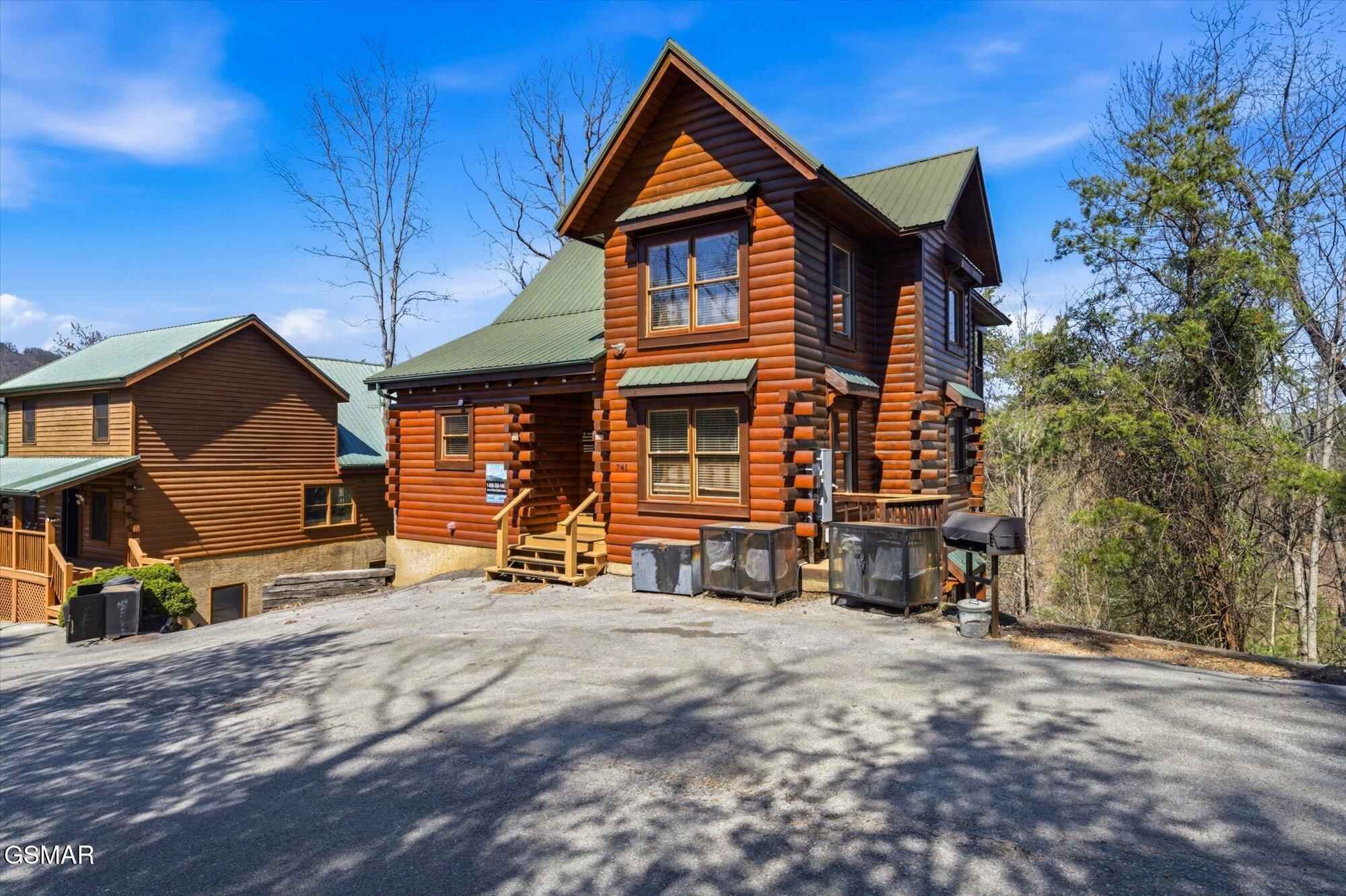 741 Chickasaw Gap Way