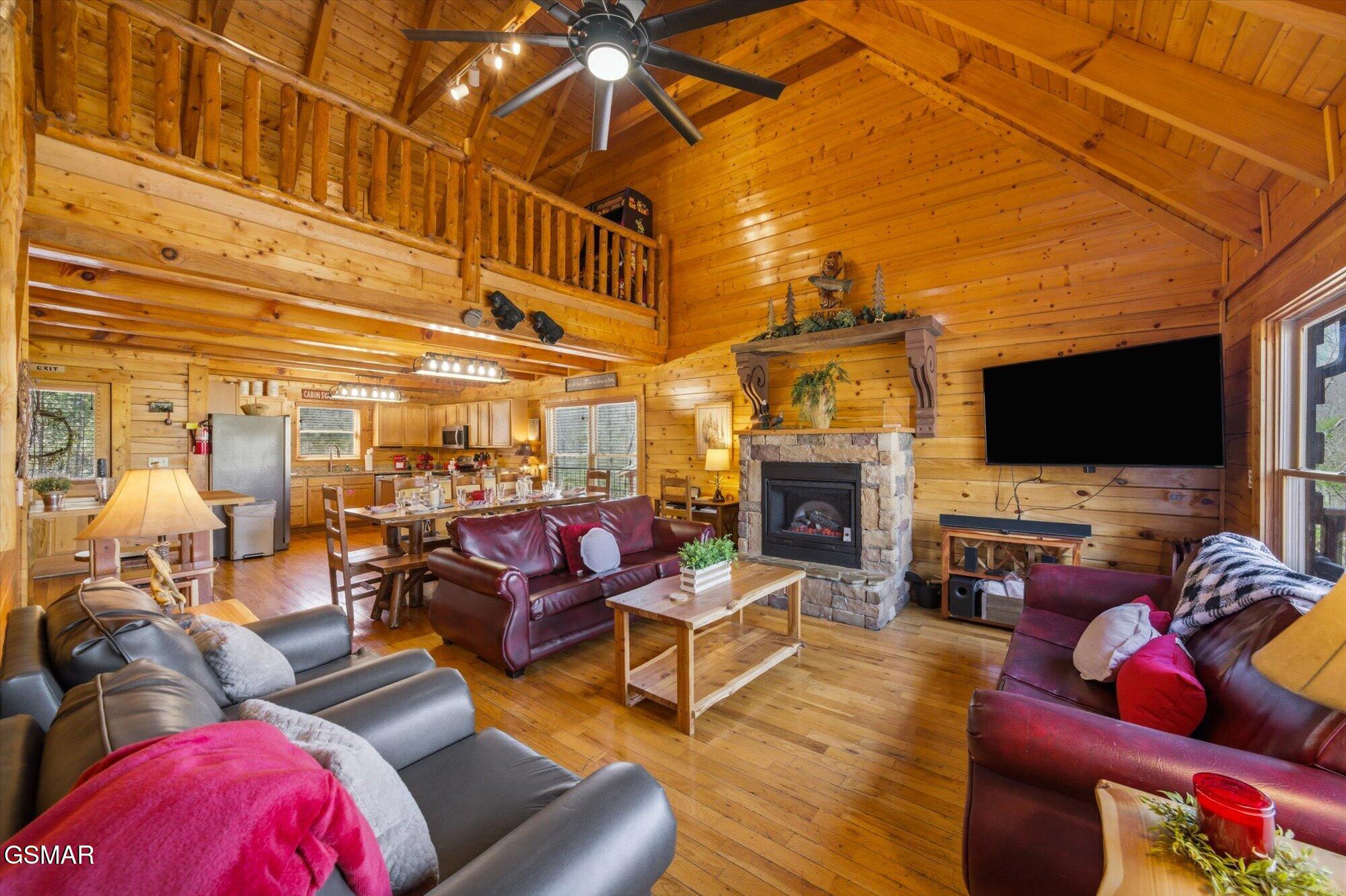 741 Chickasaw Gap Way