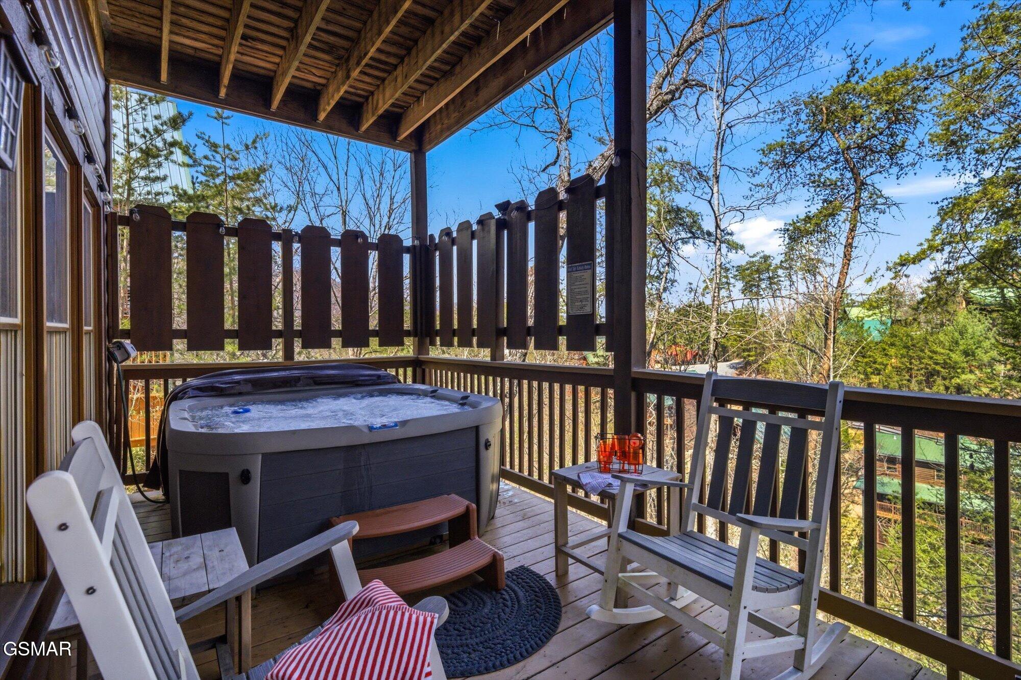 741 Chickasaw Gap Way
