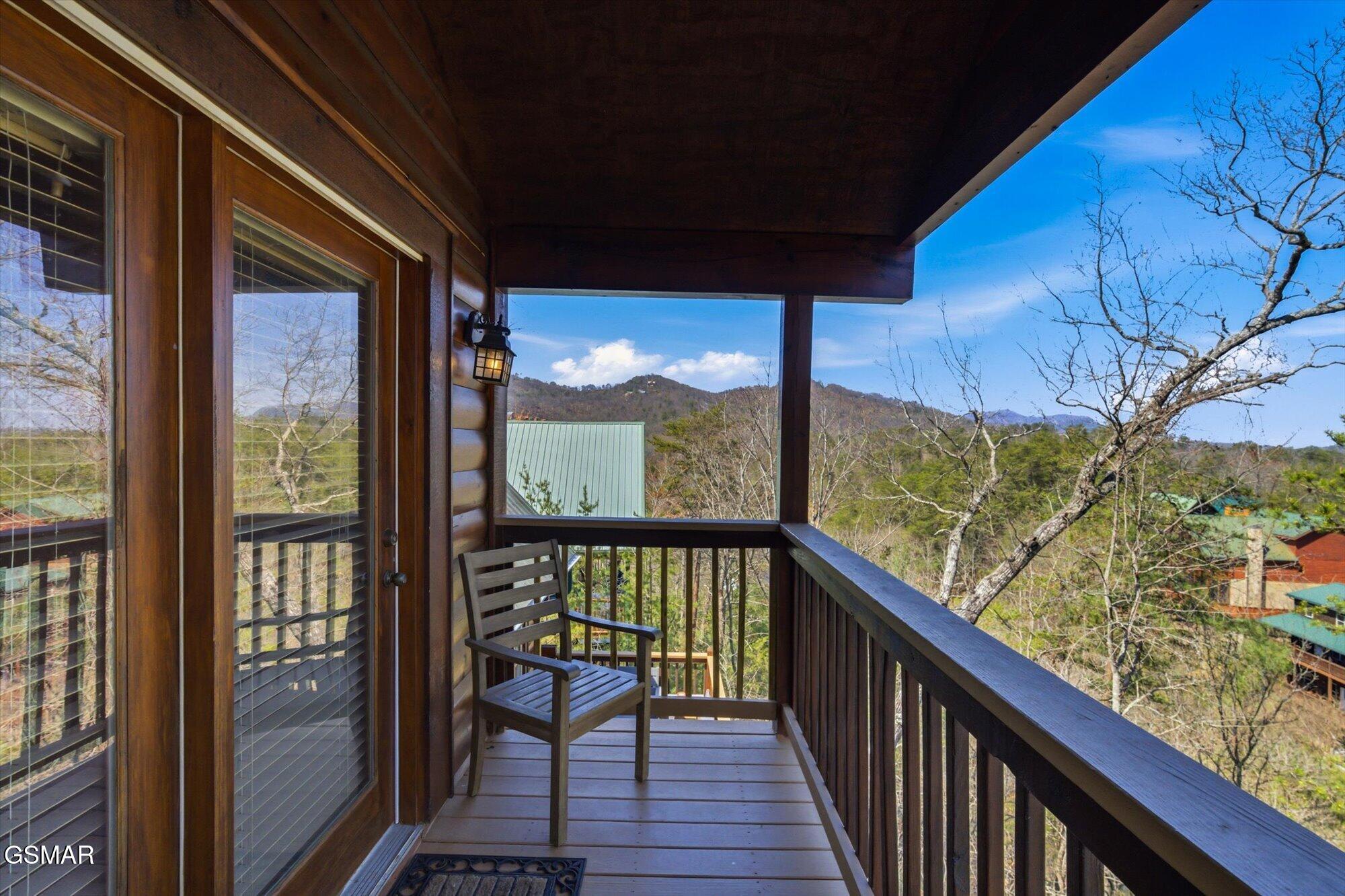 741 Chickasaw Gap Way
