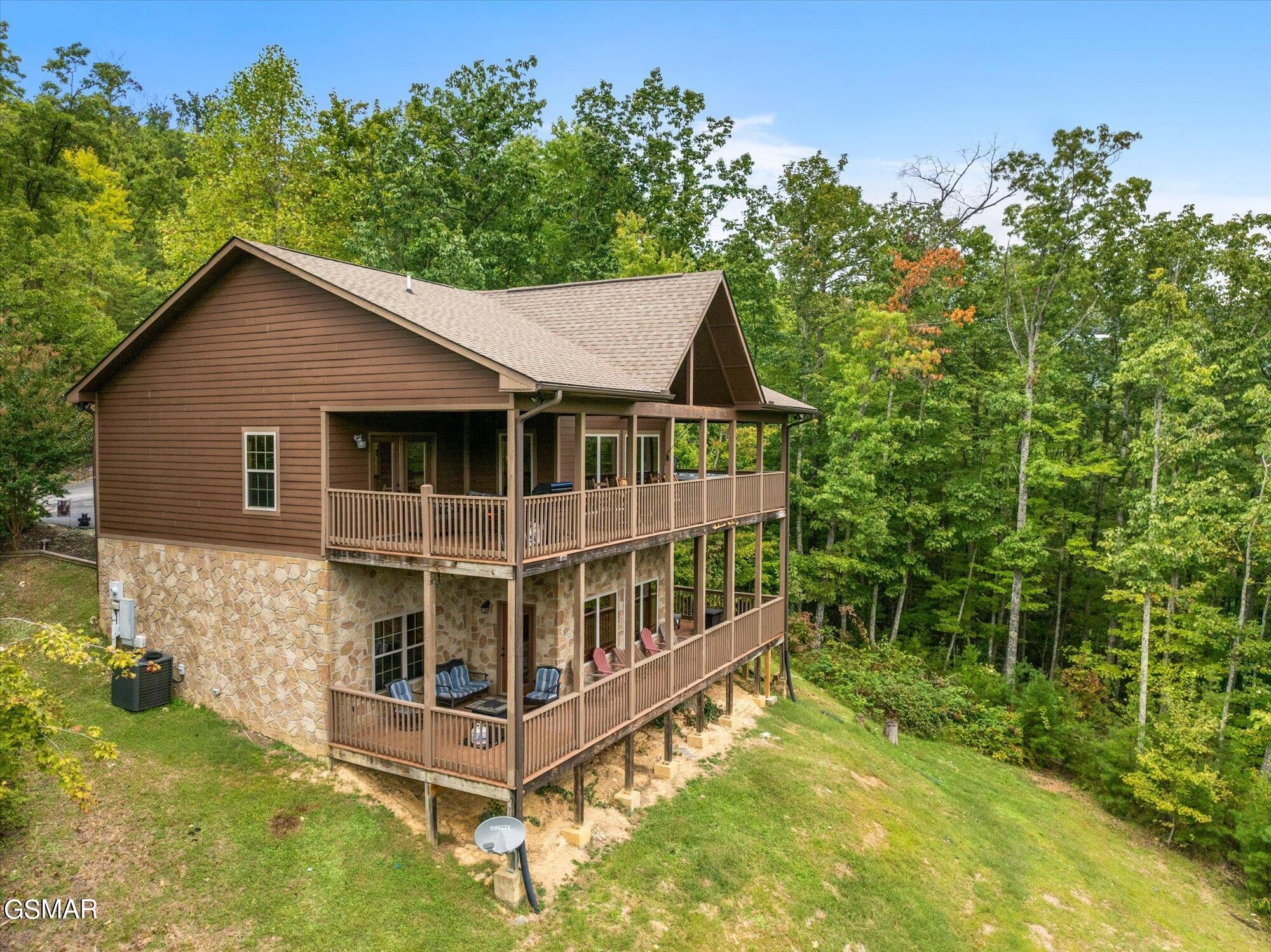 4052 Ridgeback Ln