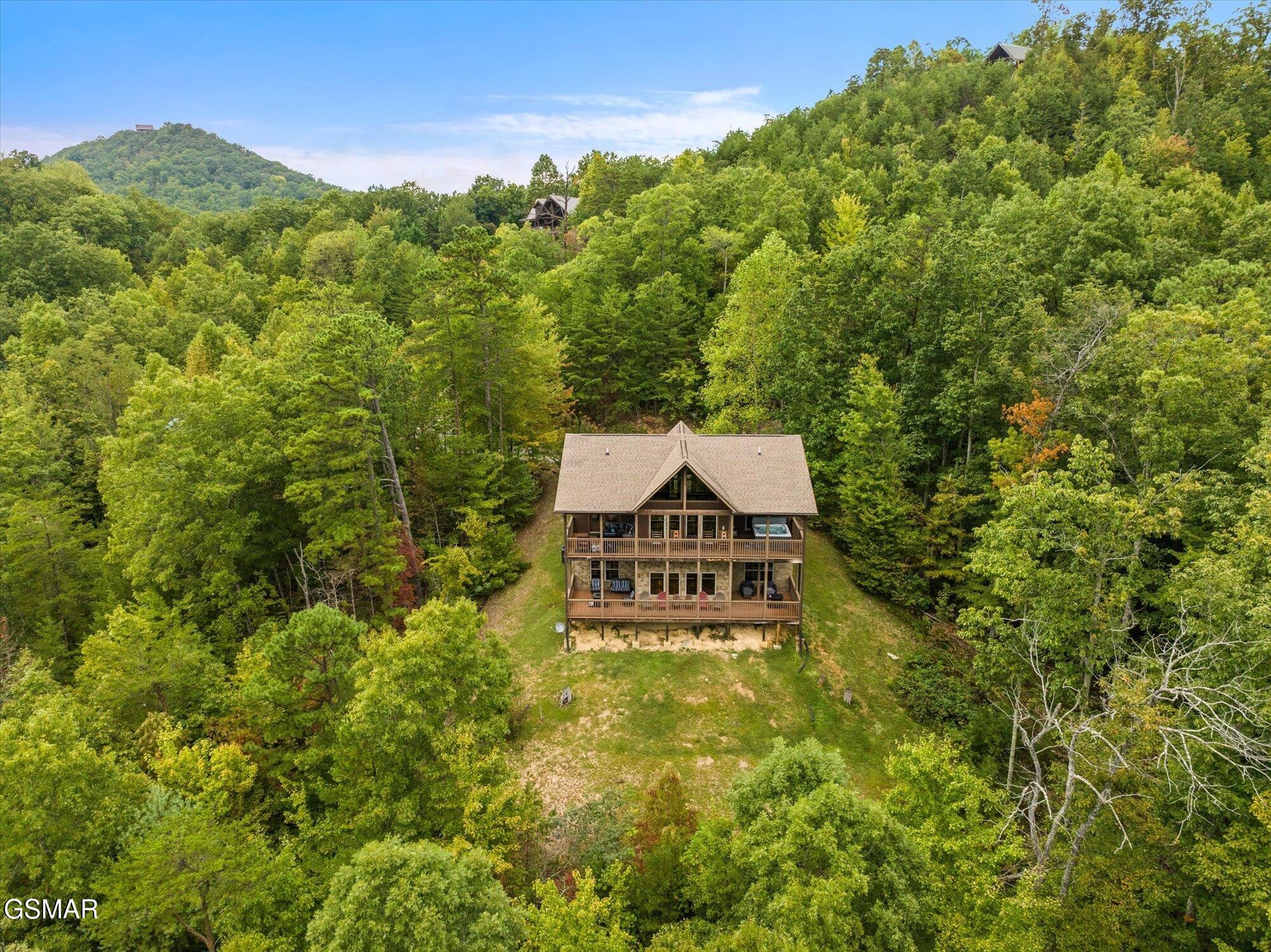 4052 Ridgeback Ln