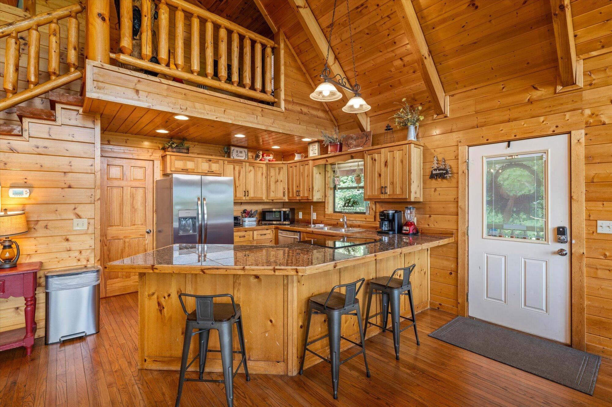 2540 Raccoon Hollow Way