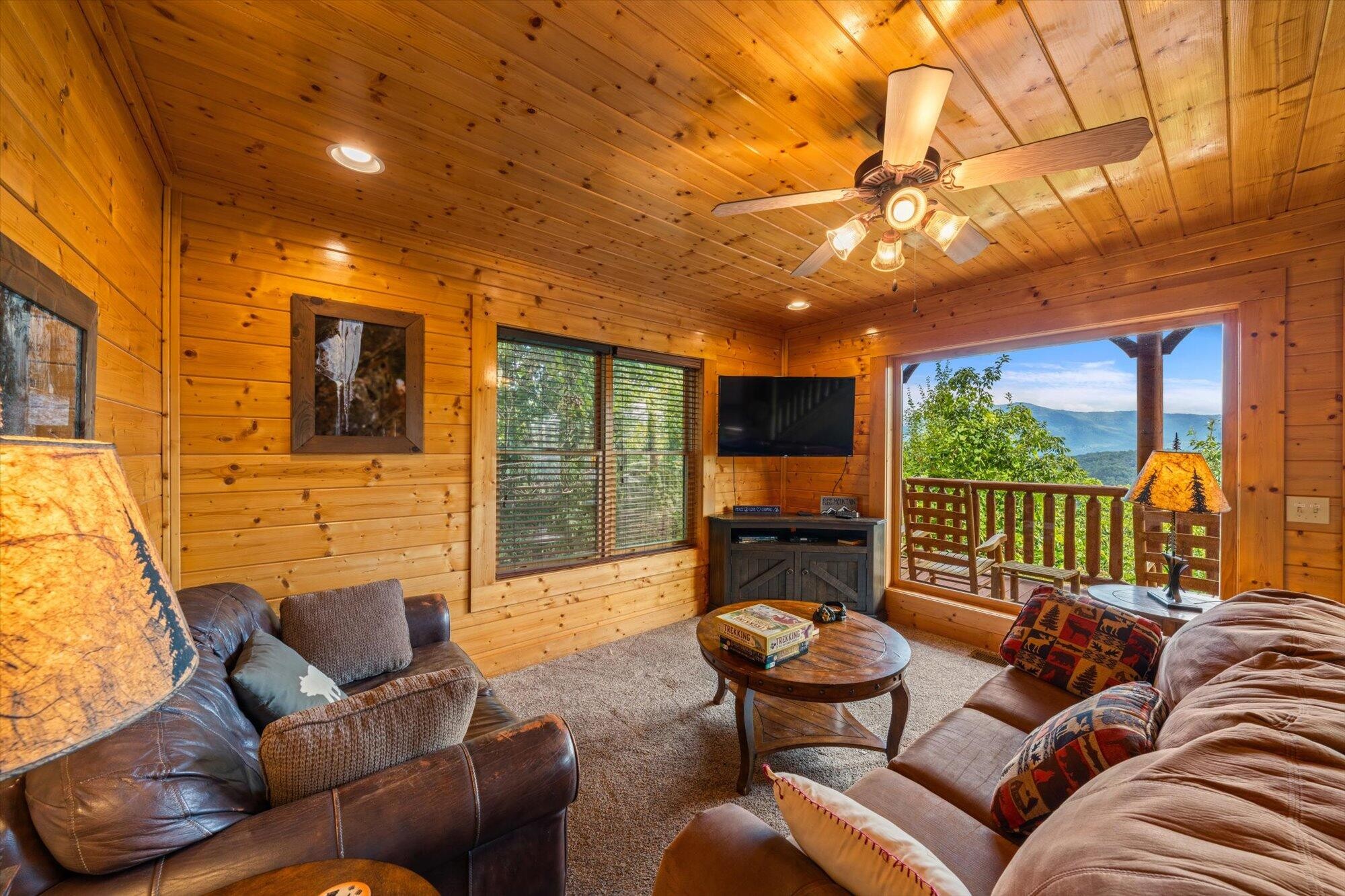 3016 Hickory Lodge Drive