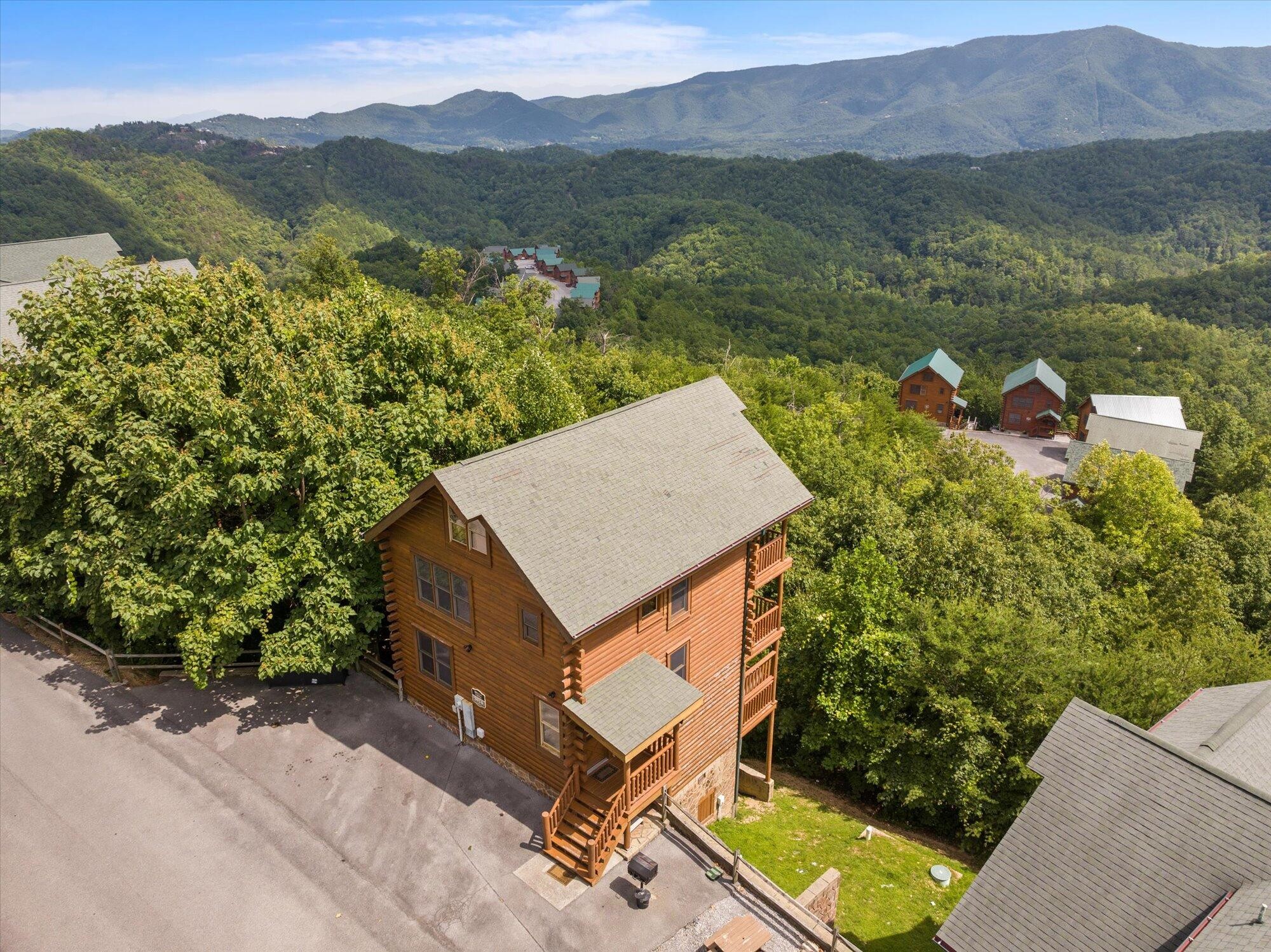 3016 Hickory Lodge Drive