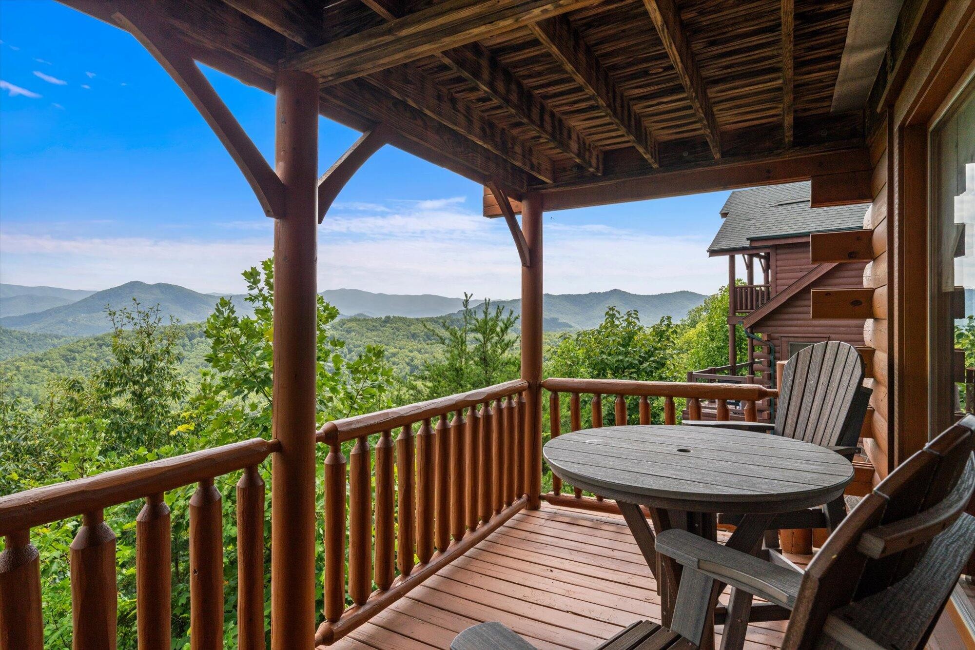 3016 Hickory Lodge Drive