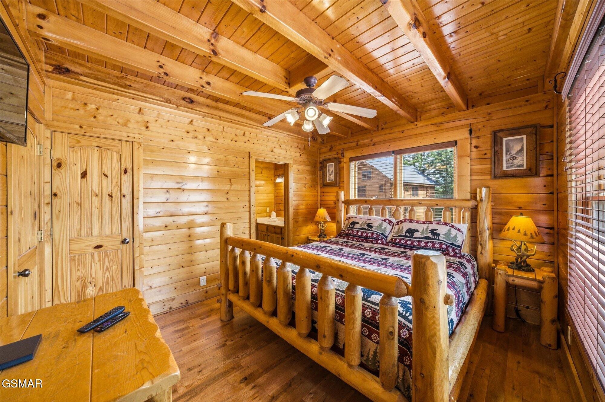 2809 White Oak Ridge Lane