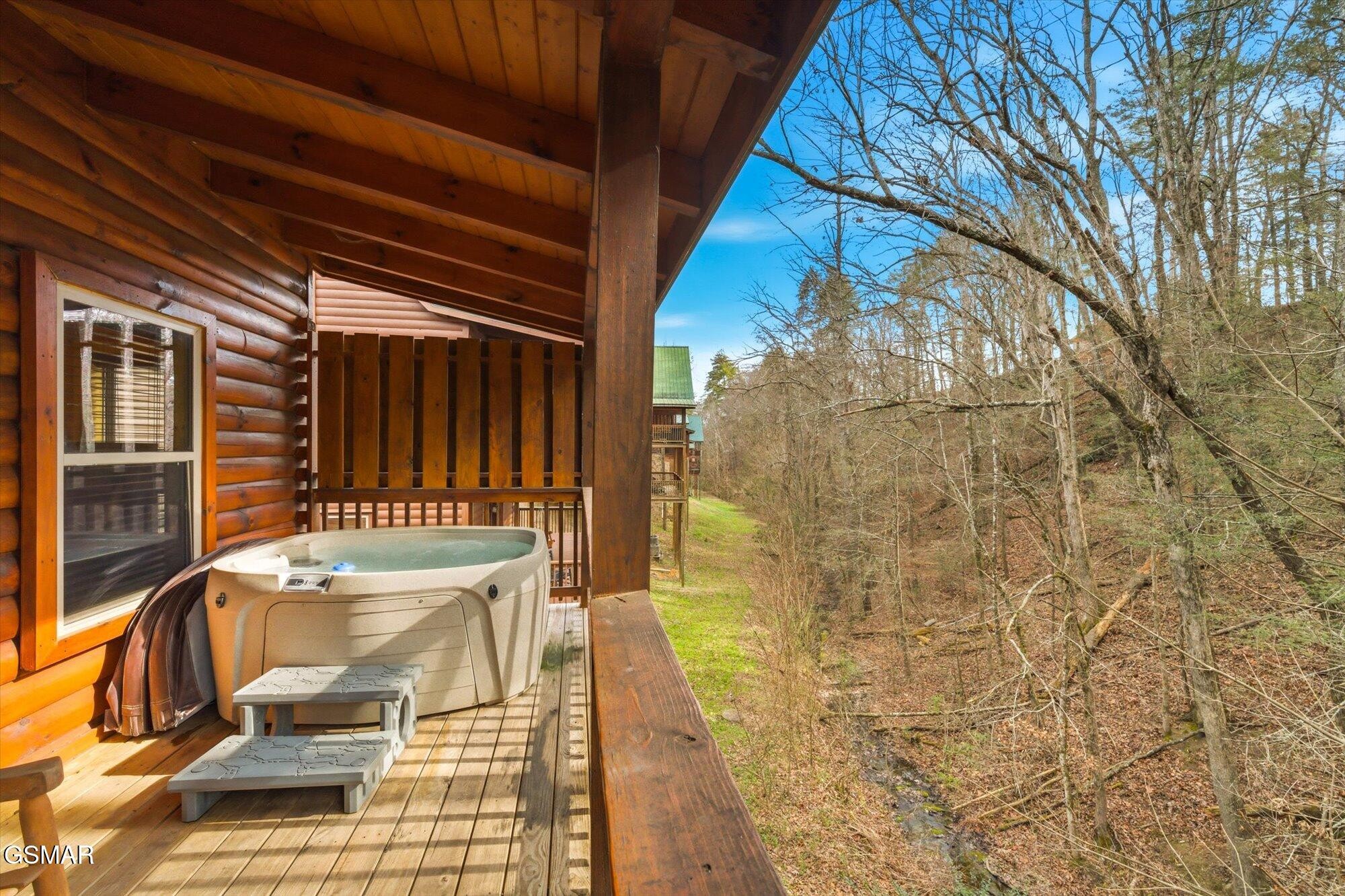 551 Blackberry Ridge Way