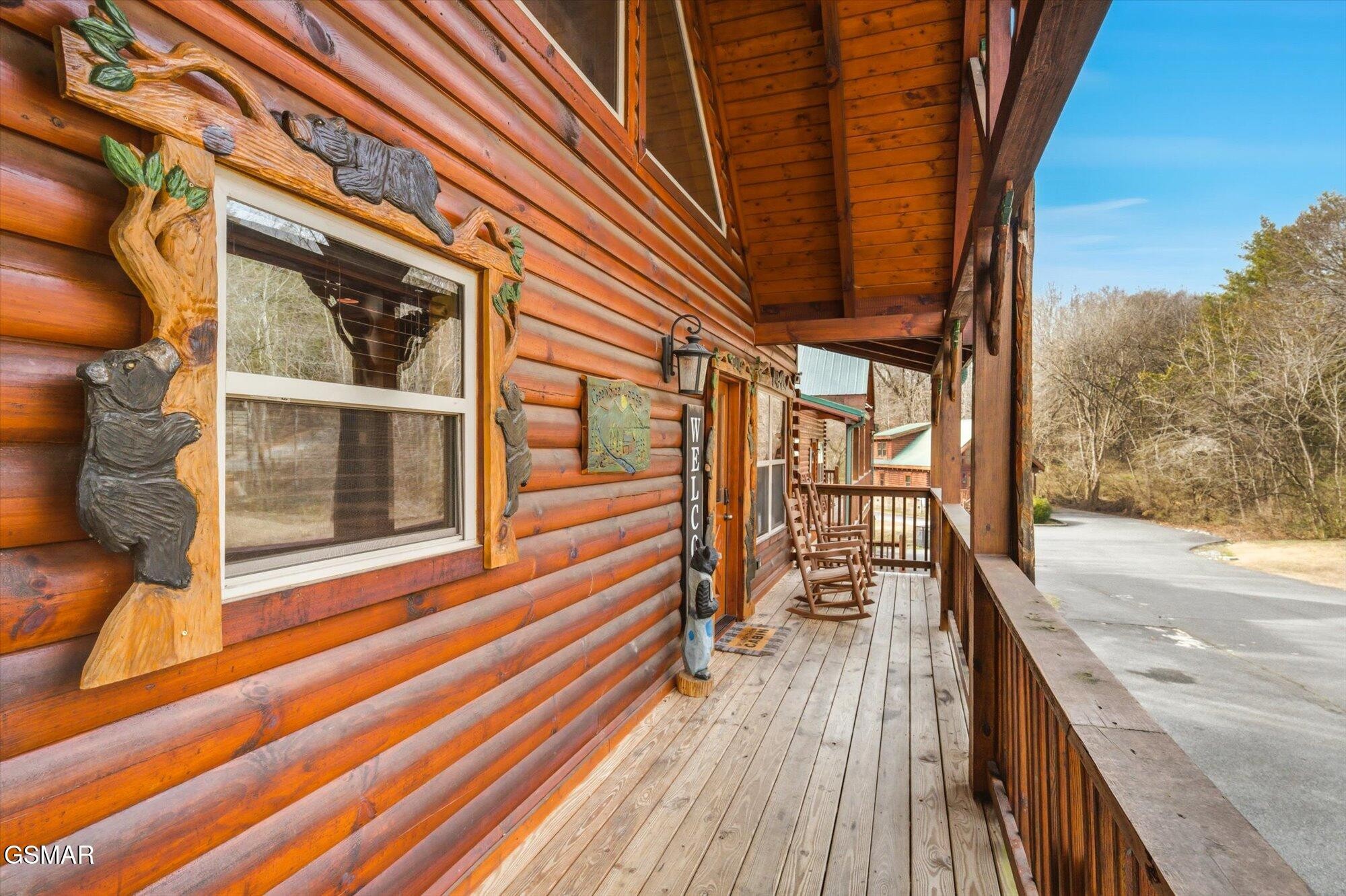 551 Blackberry Ridge Way