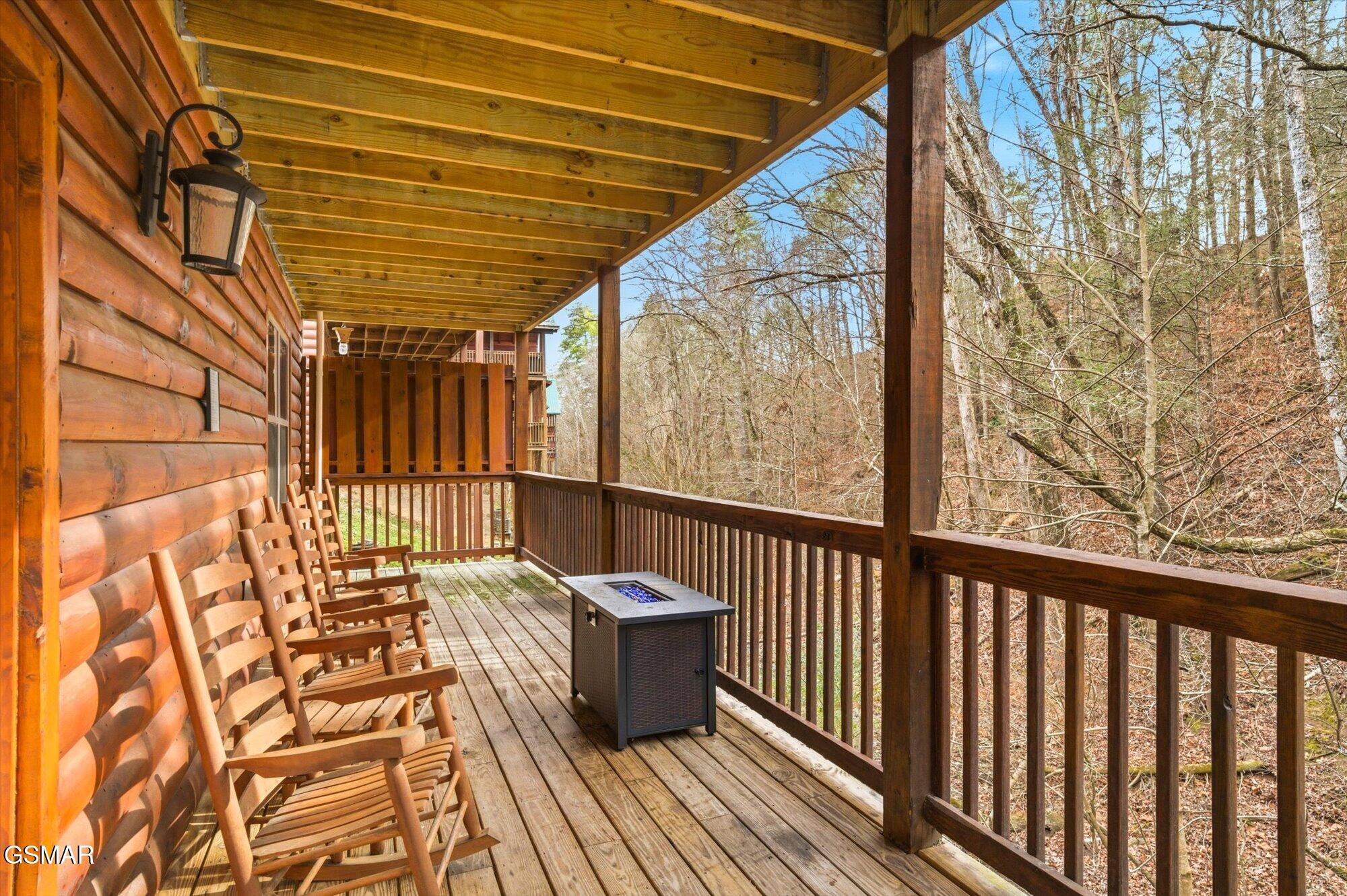 551 Blackberry Ridge Way