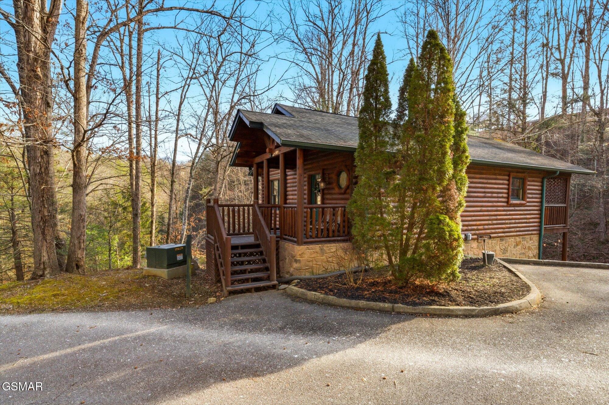 625 Gatlinburg Falls Way