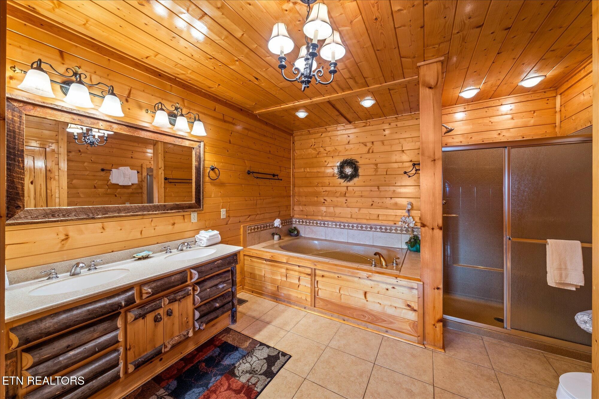 2722 Mountain Perserve Drive