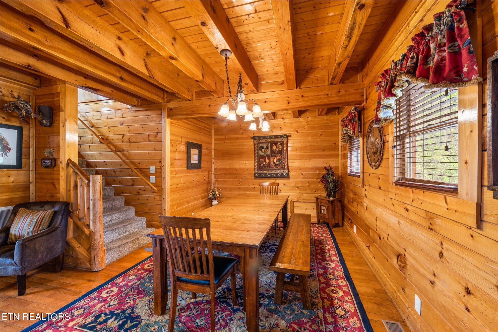 2722 Mountain Perserve Drive