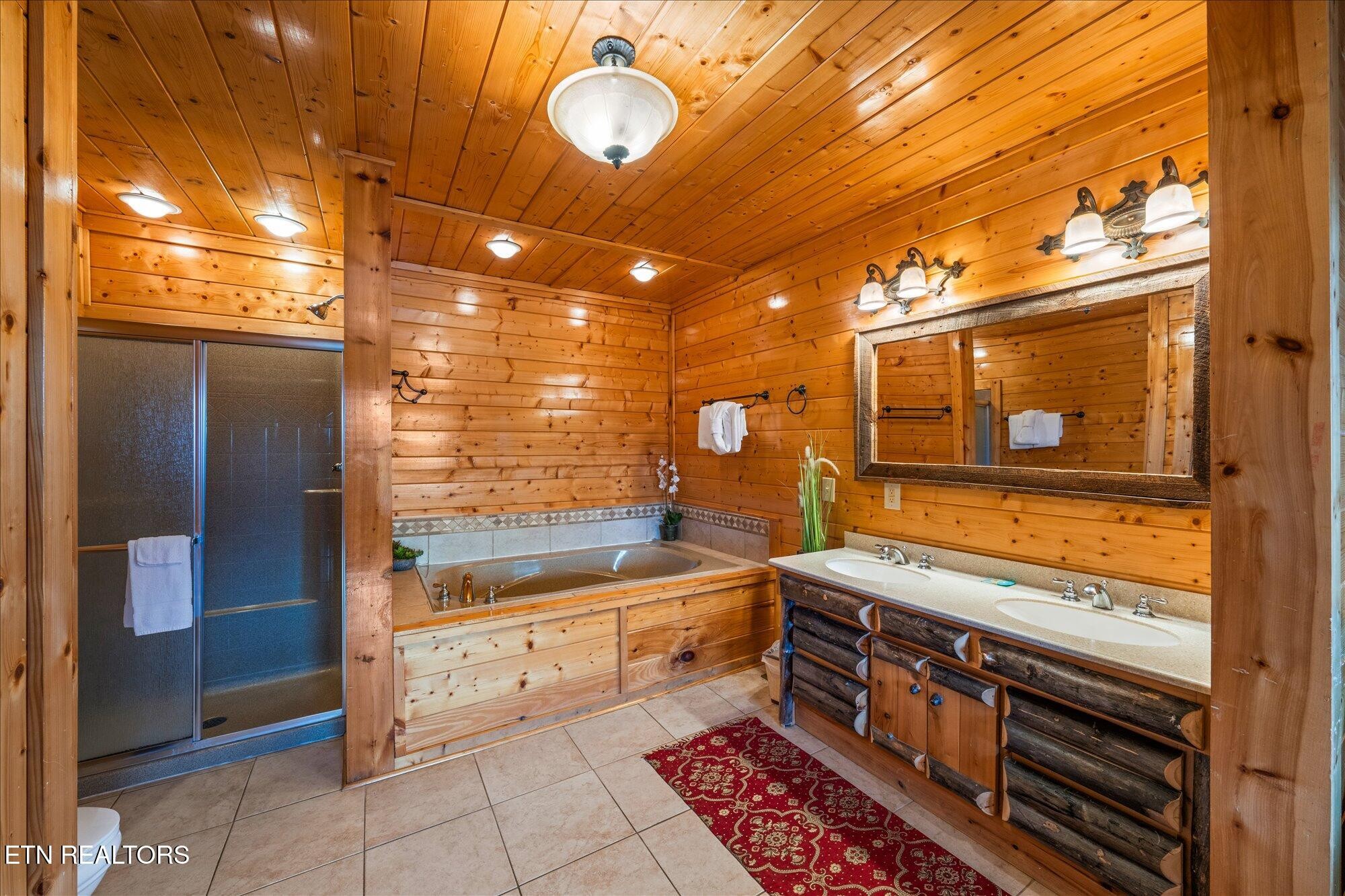 2722 Mountain Perserve Drive