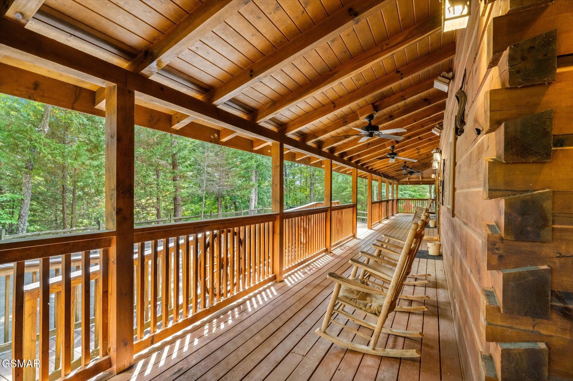 2992 Mountain Memories Way