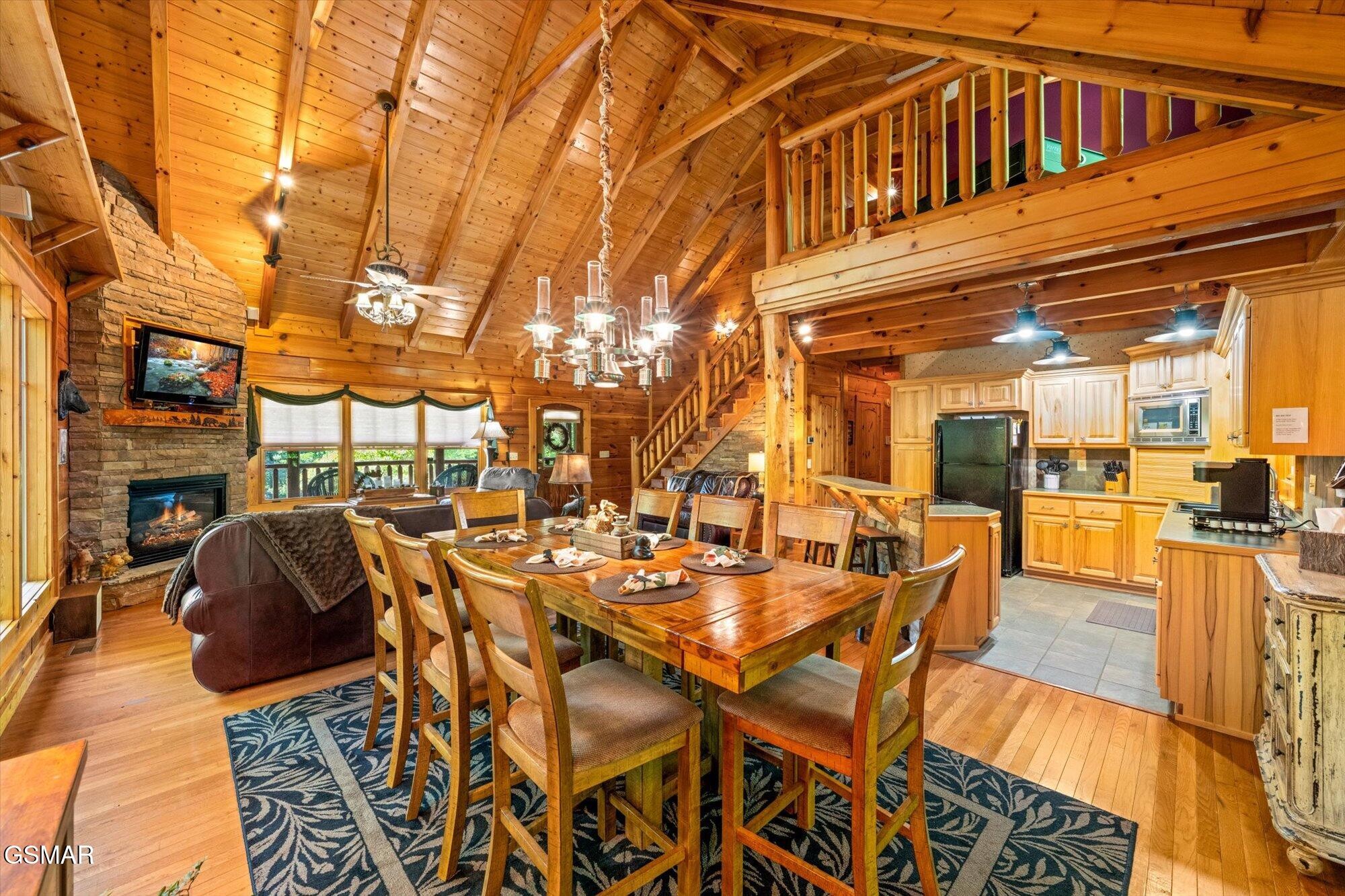 2746 Cedar Falls Way