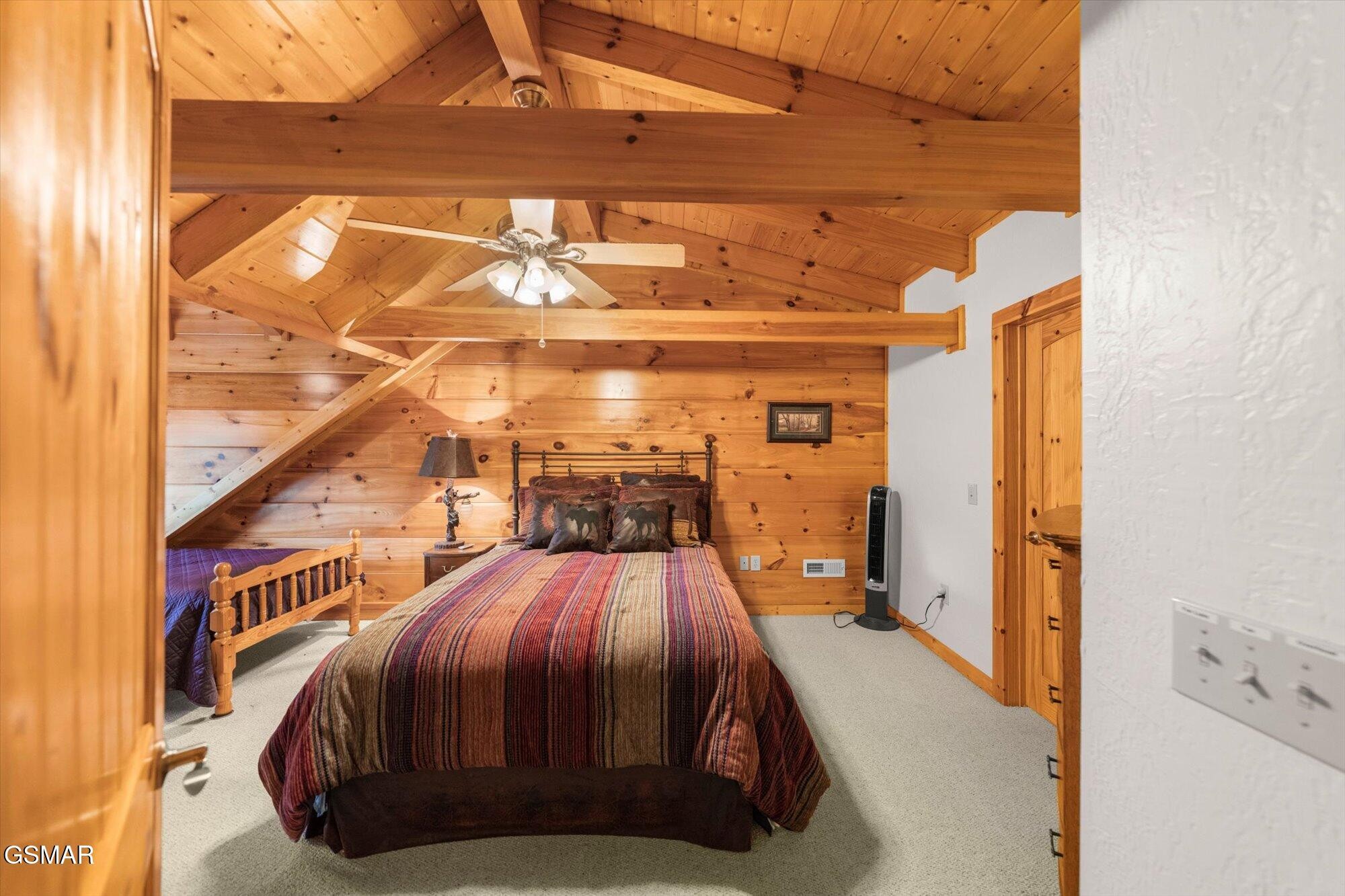 2746 Cedar Falls Way