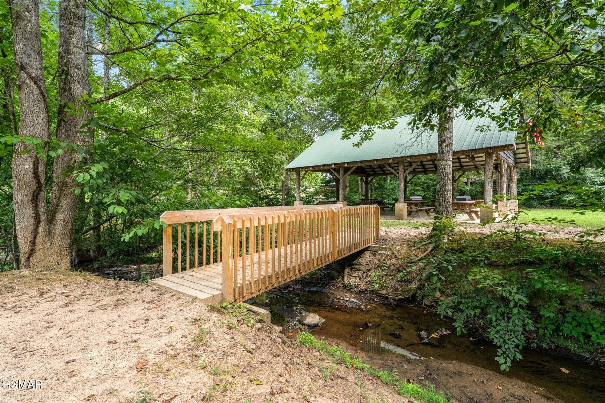 2746 Cedar Falls Way