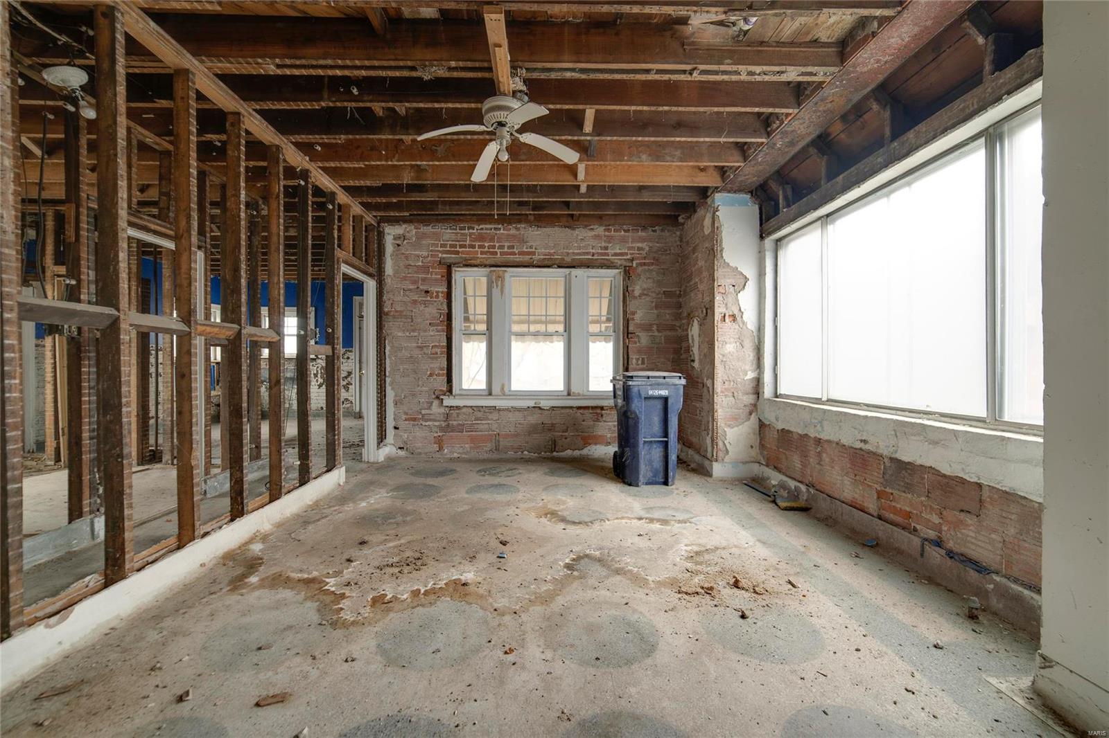 6214 Stillwell Drive