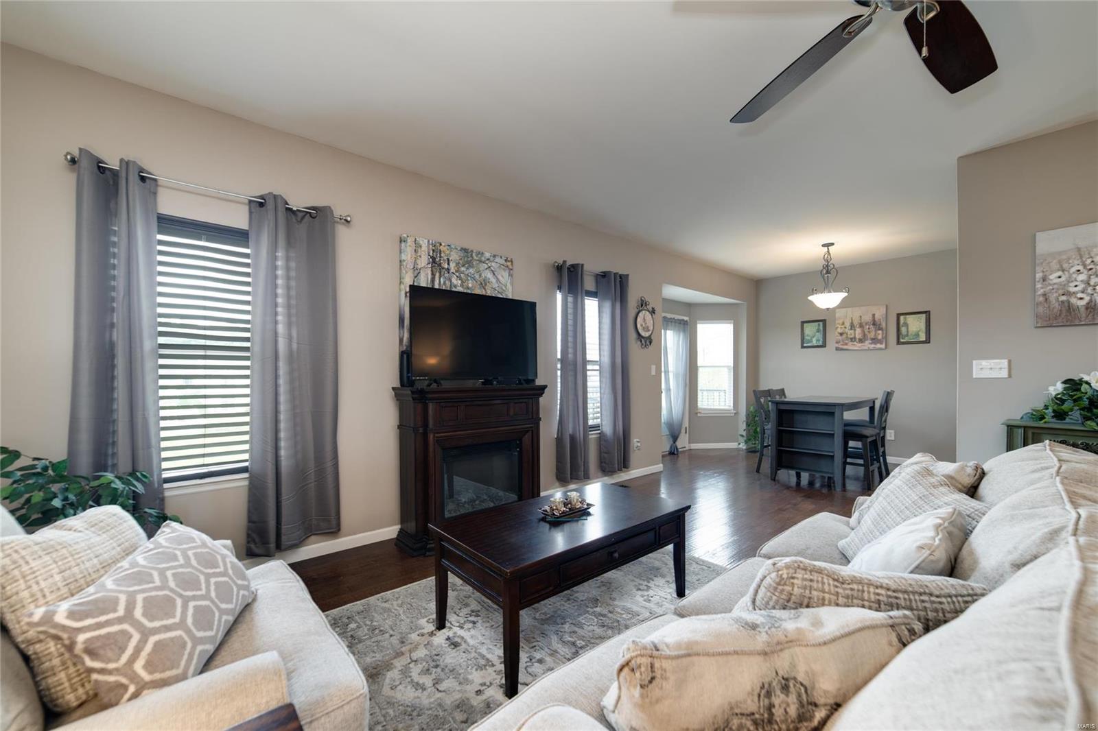 30 Peruque Manor Circle