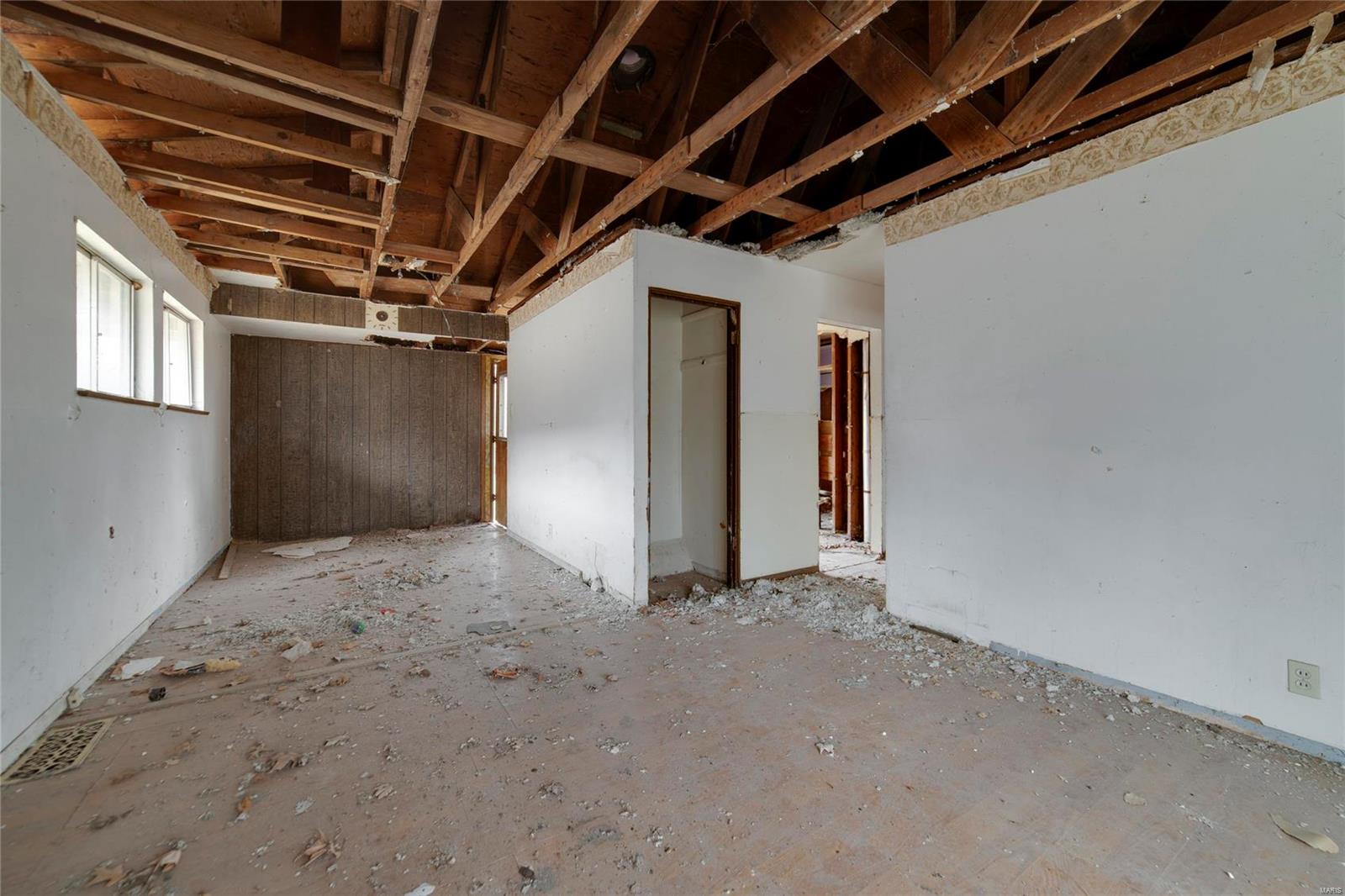 10612 Spring Garden Drive