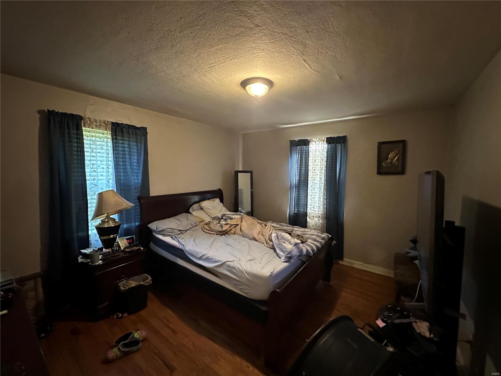 5615 Gatesworth Avenue