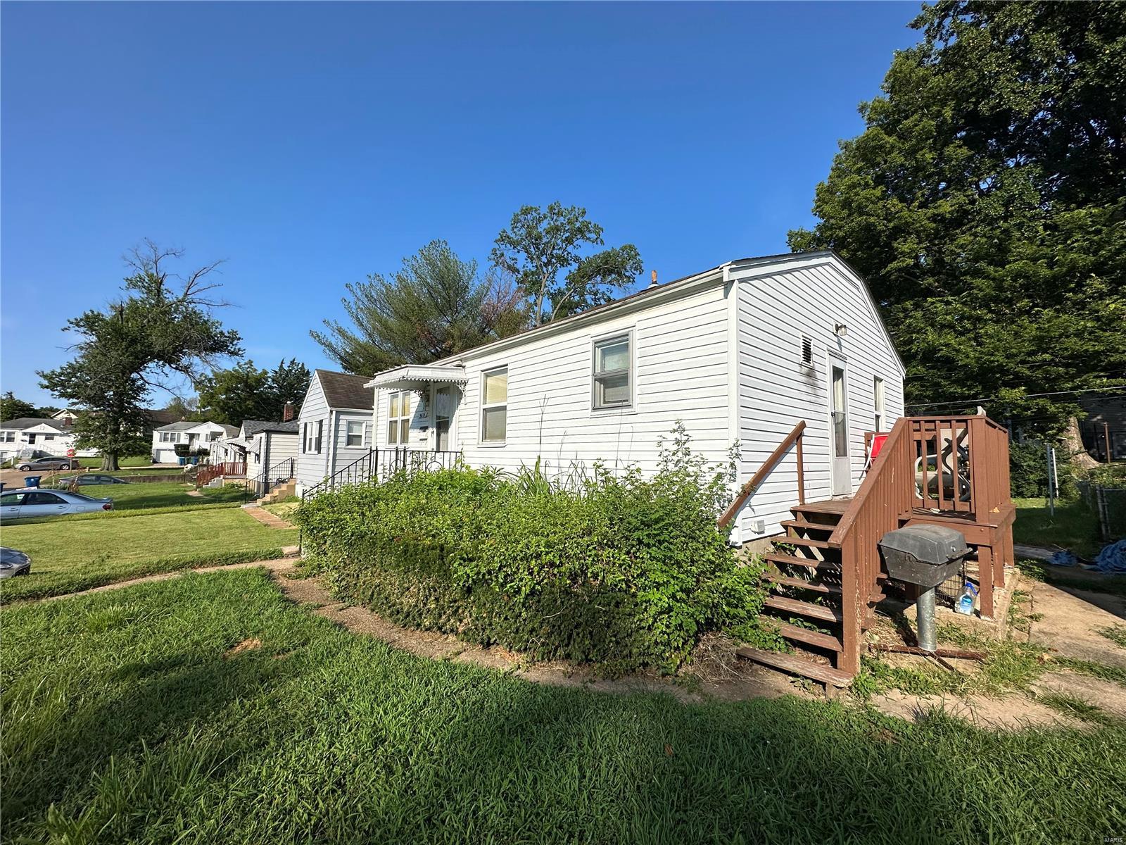 5615 Gatesworth Avenue