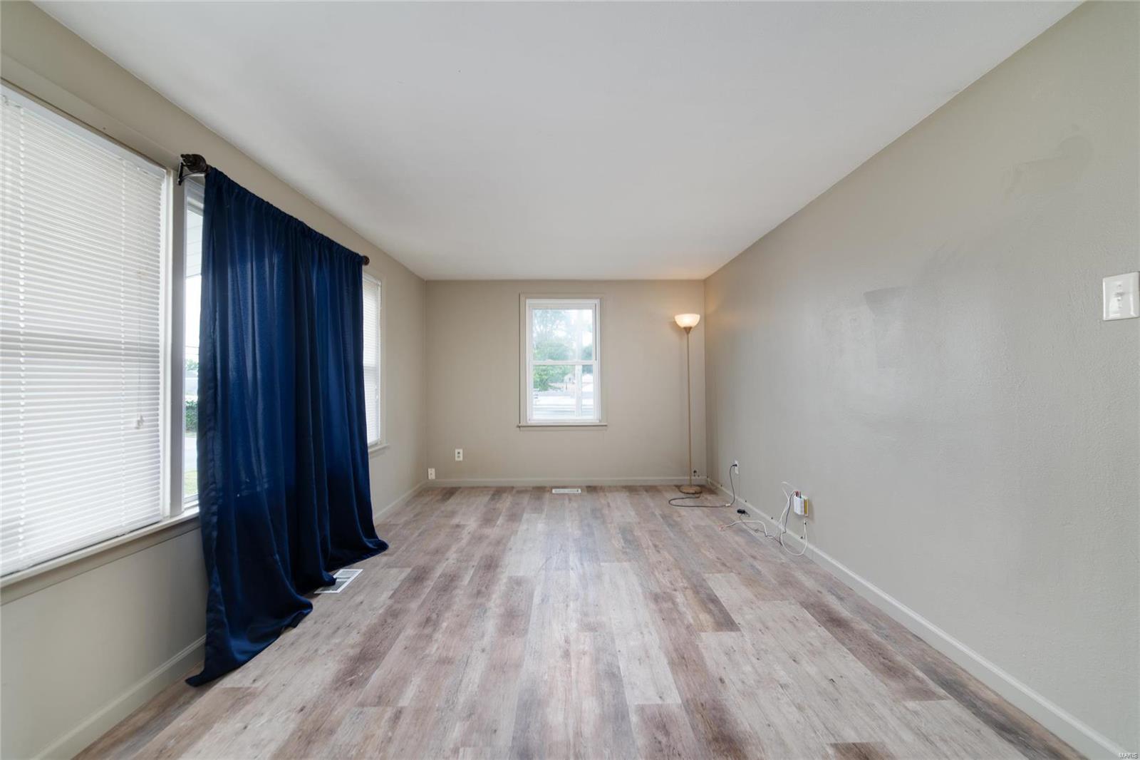 721 Cunningham Avenue