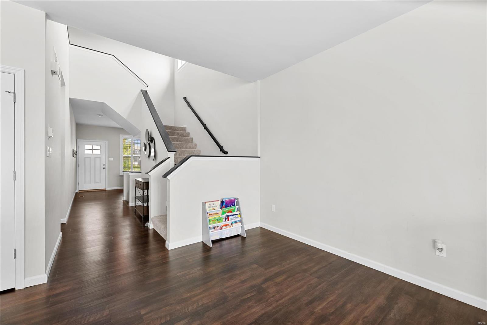 302 Huntleigh Parkway