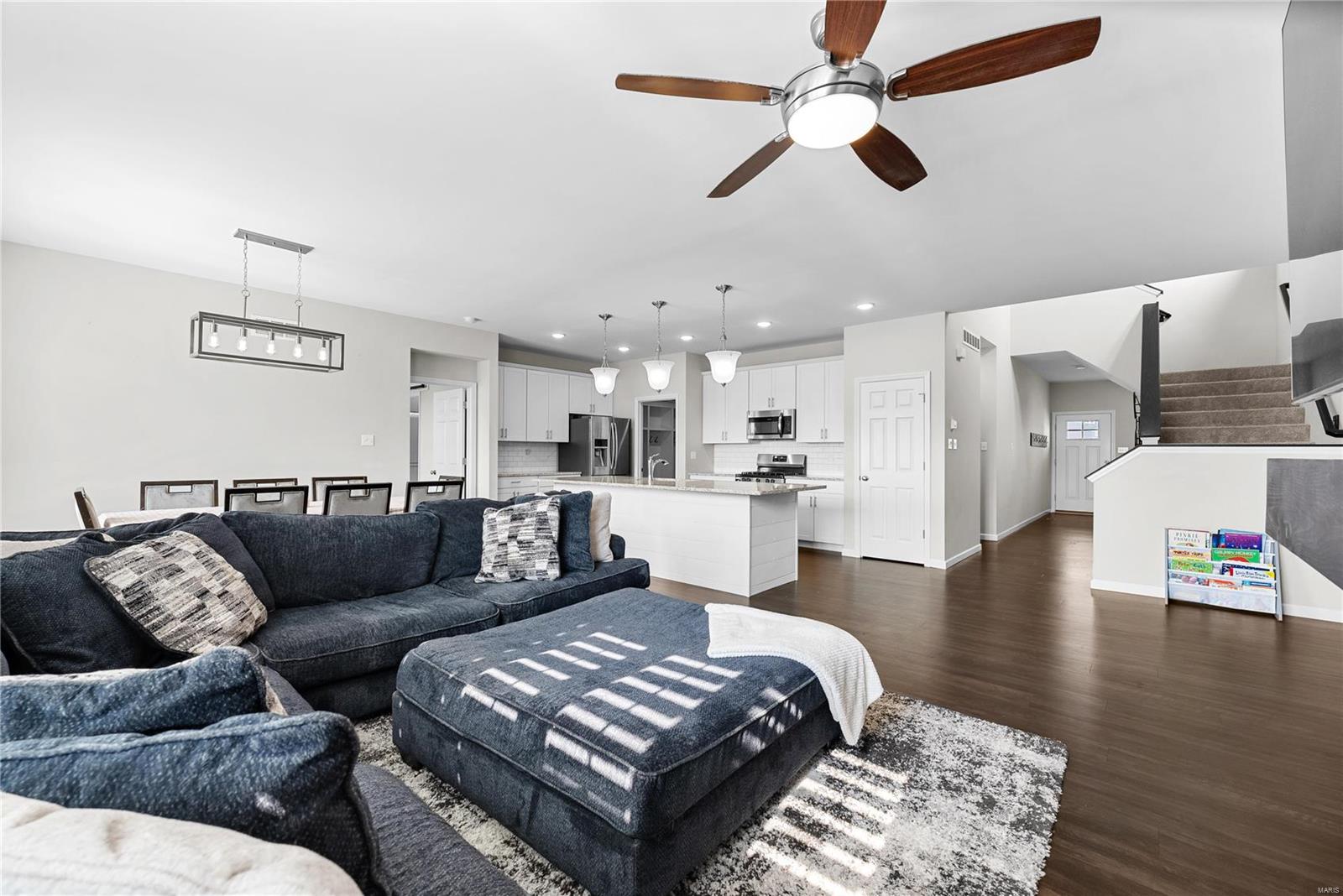 302 Huntleigh Parkway