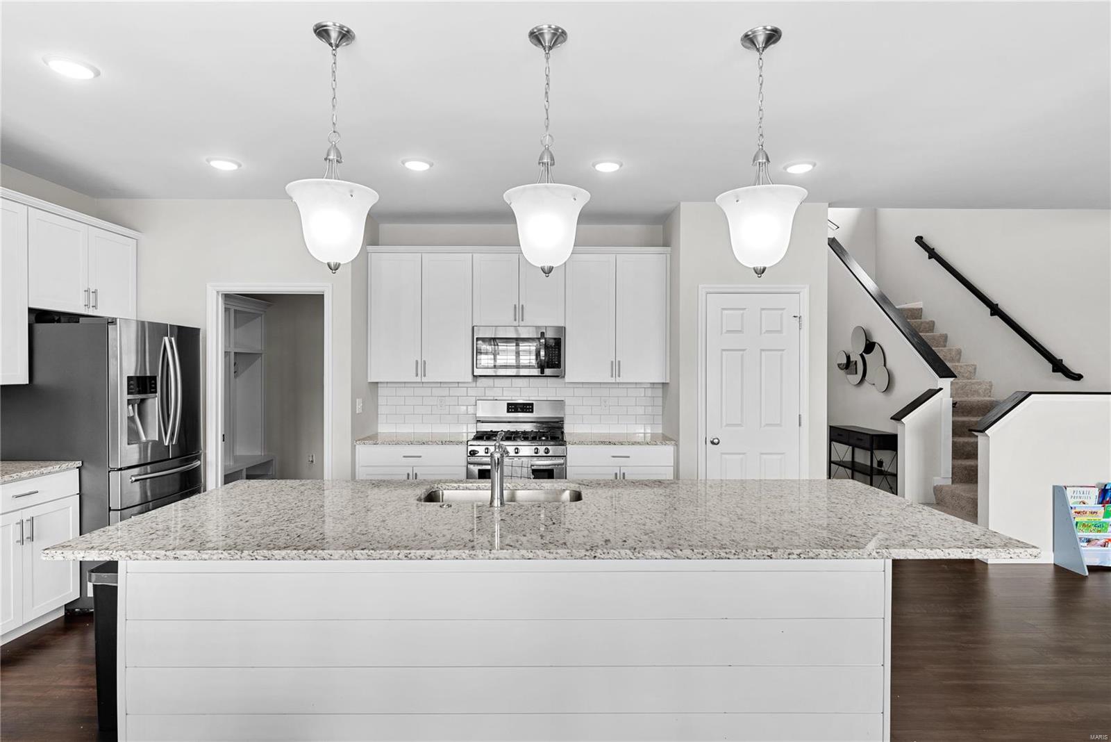 302 Huntleigh Parkway