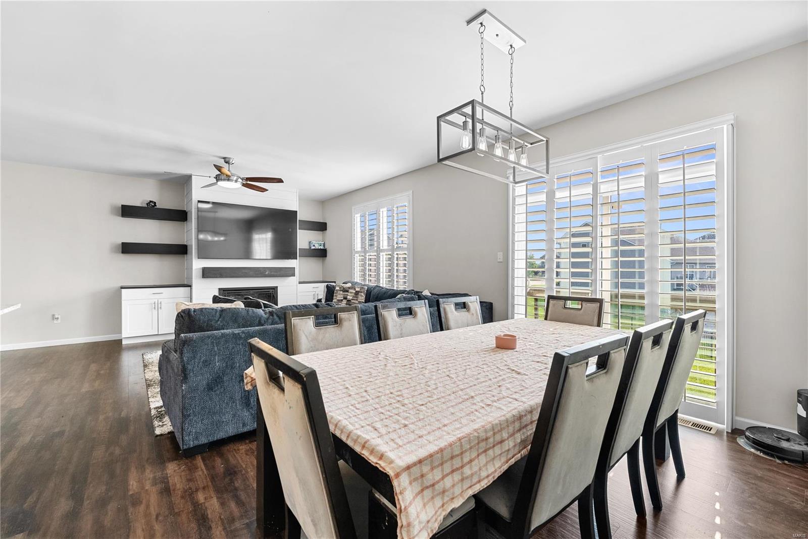 302 Huntleigh Parkway