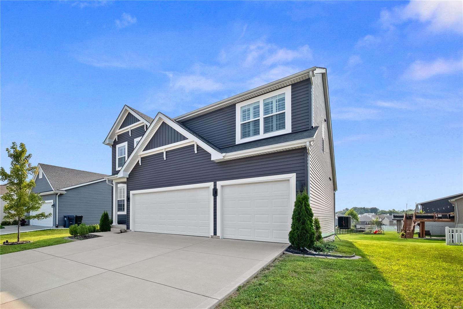 302 Huntleigh Parkway