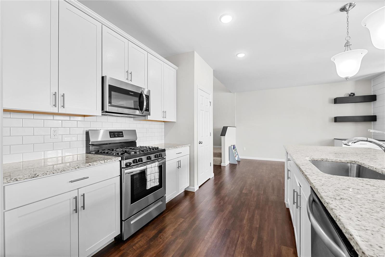 302 Huntleigh Parkway