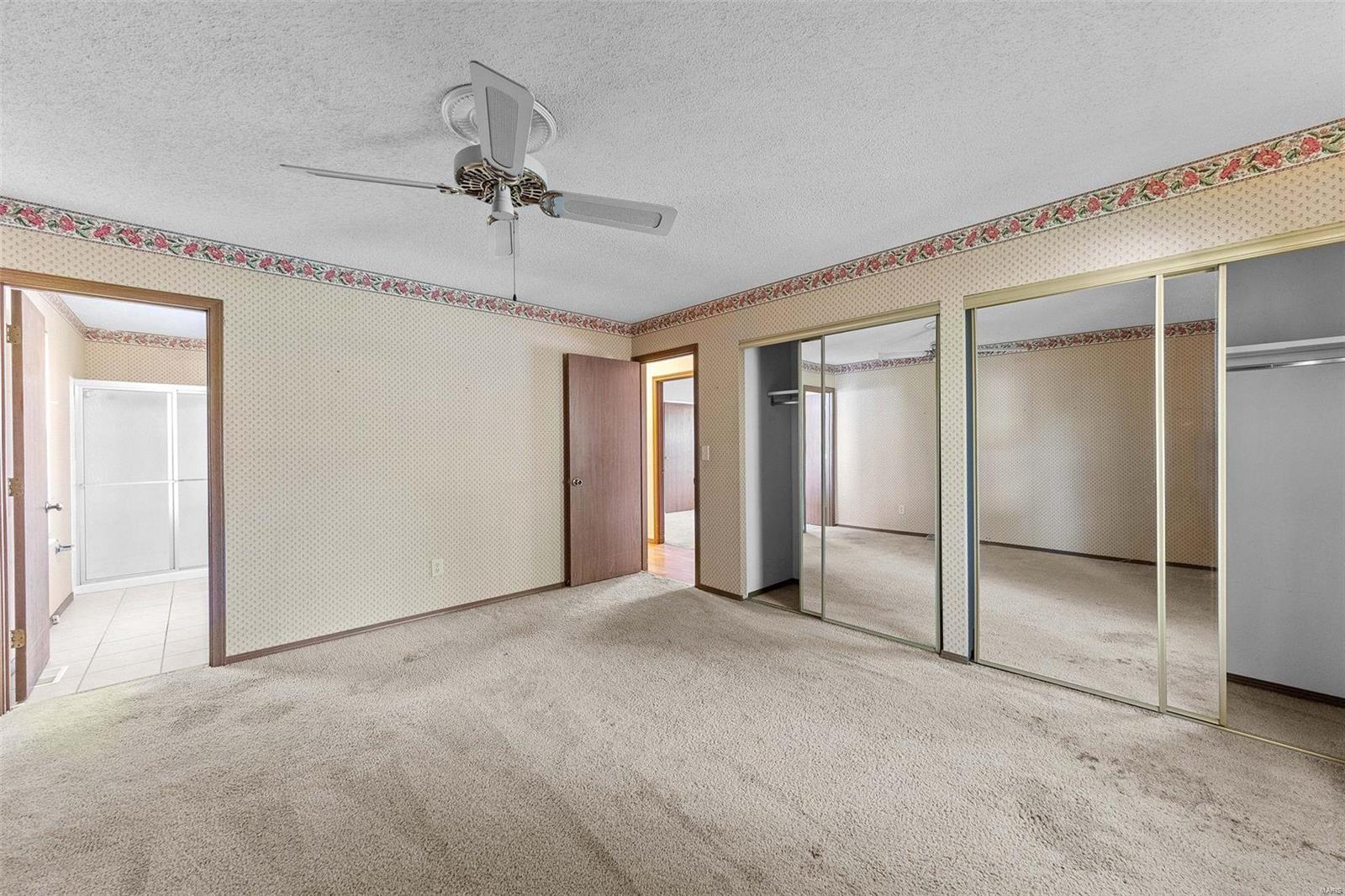 4 Crescent Hills Drive