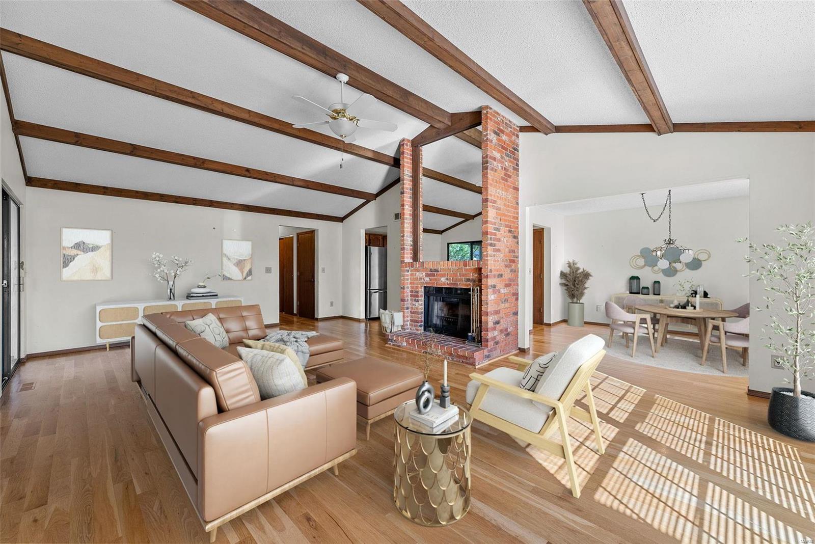 4 Crescent Hills Drive