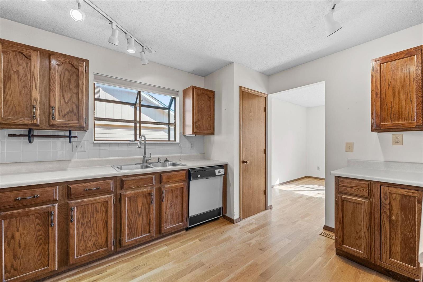 4 Crescent Hills Drive