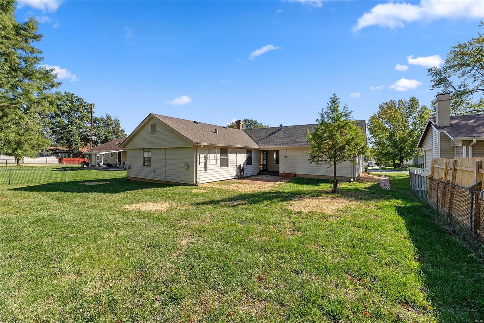 4 Crescent Hills Drive