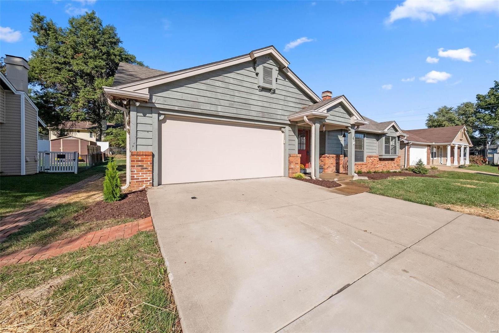 4 Crescent Hills Drive